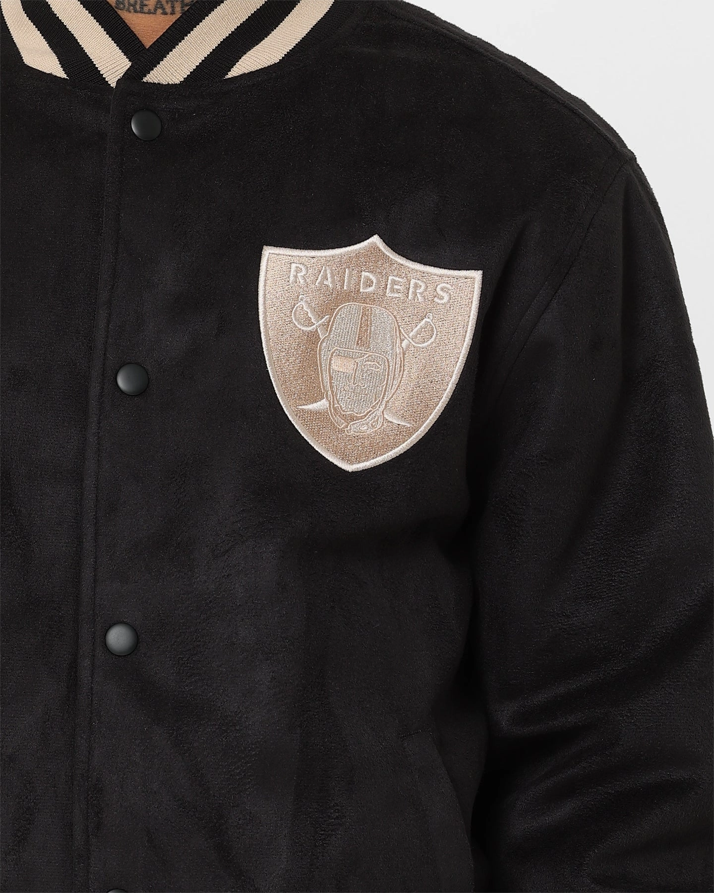New Era Las Vegas Raiders Suede Jacket Black Adjustable Hem suitable for rainy days