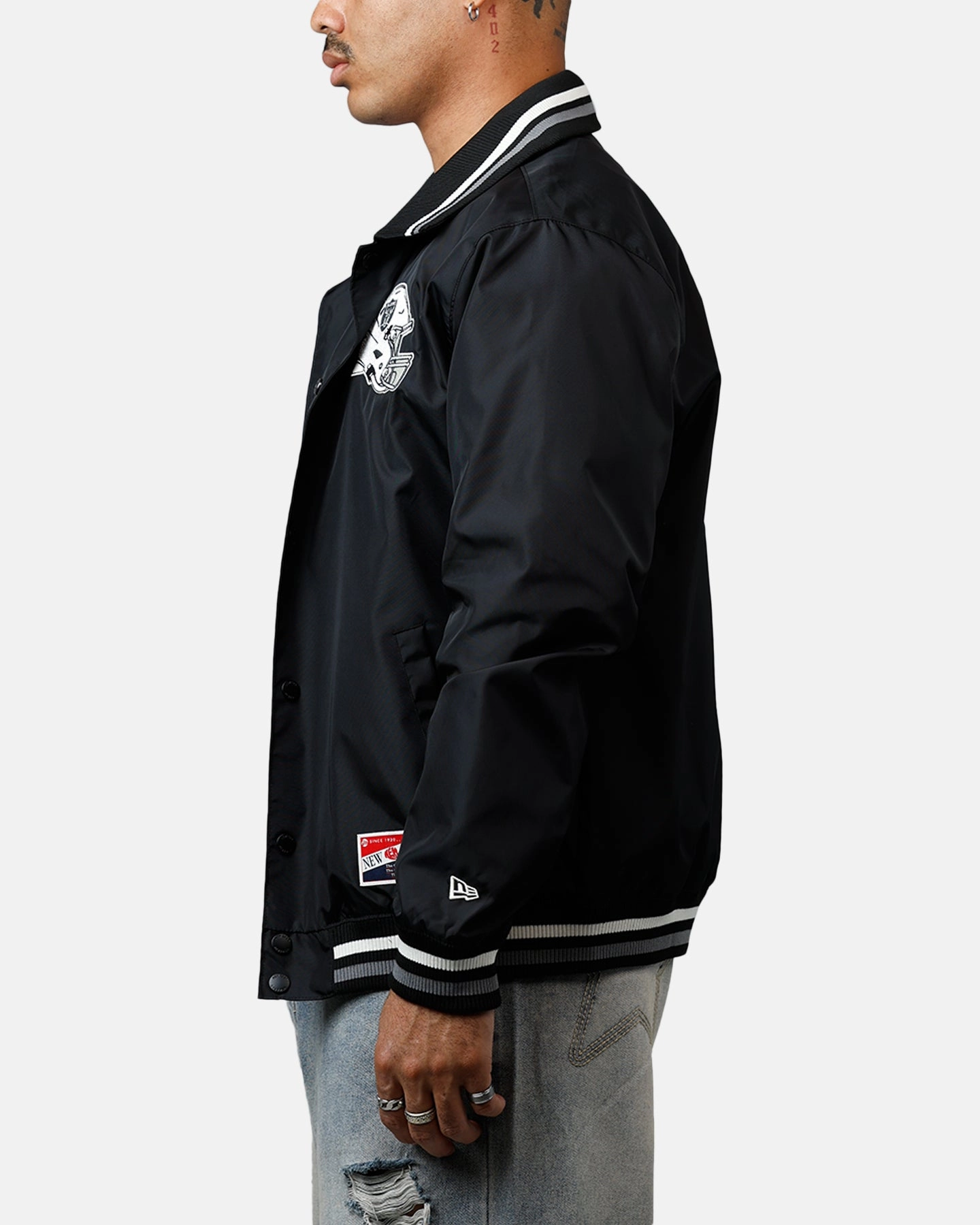 New Era Las Vegas Raiders Throwback Jacket Black Double Stitched Construction