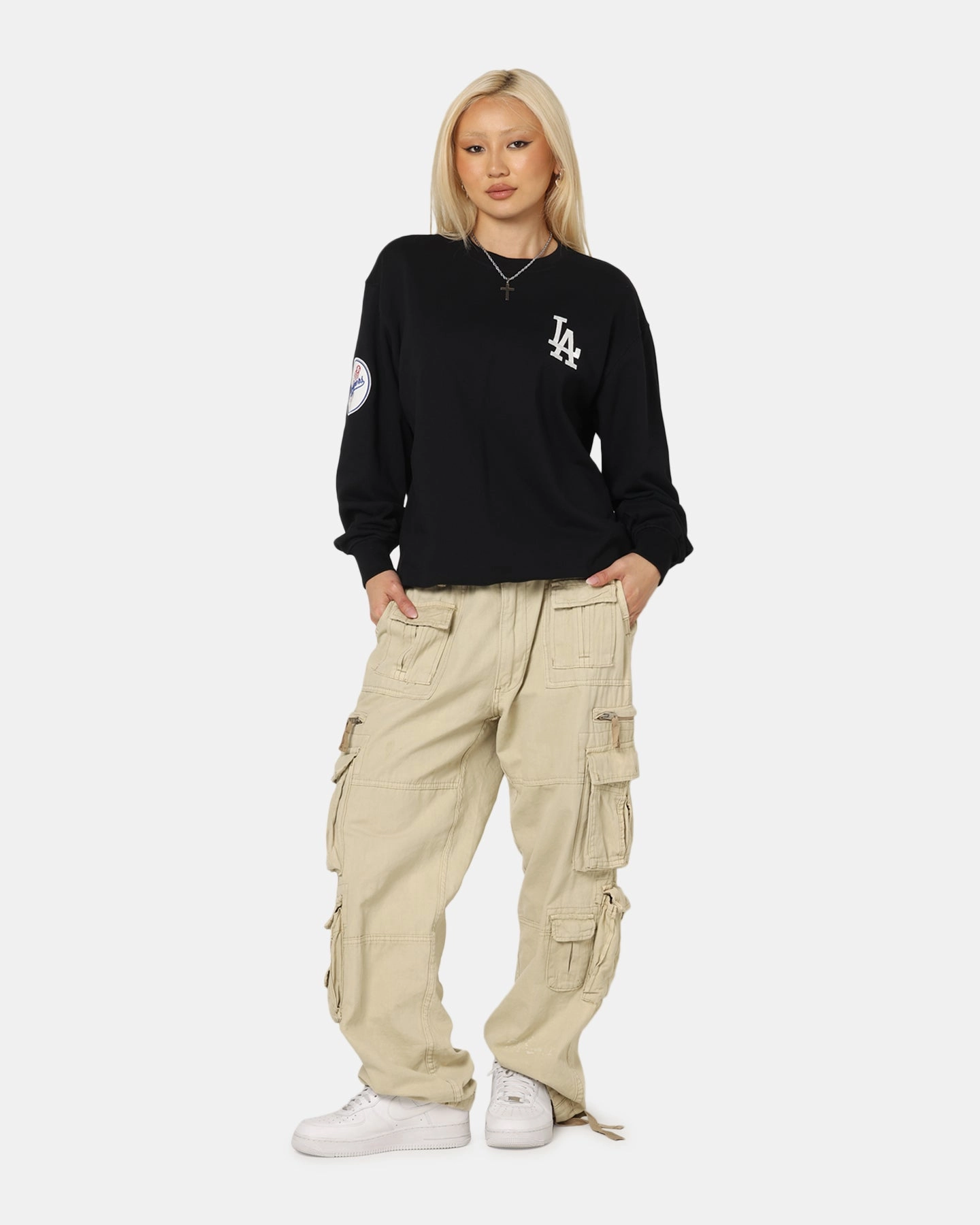 New Era Los Angeles Dodgers MLB Team Logo Crewneck Black ReinforcedElasticHem Stretch Material