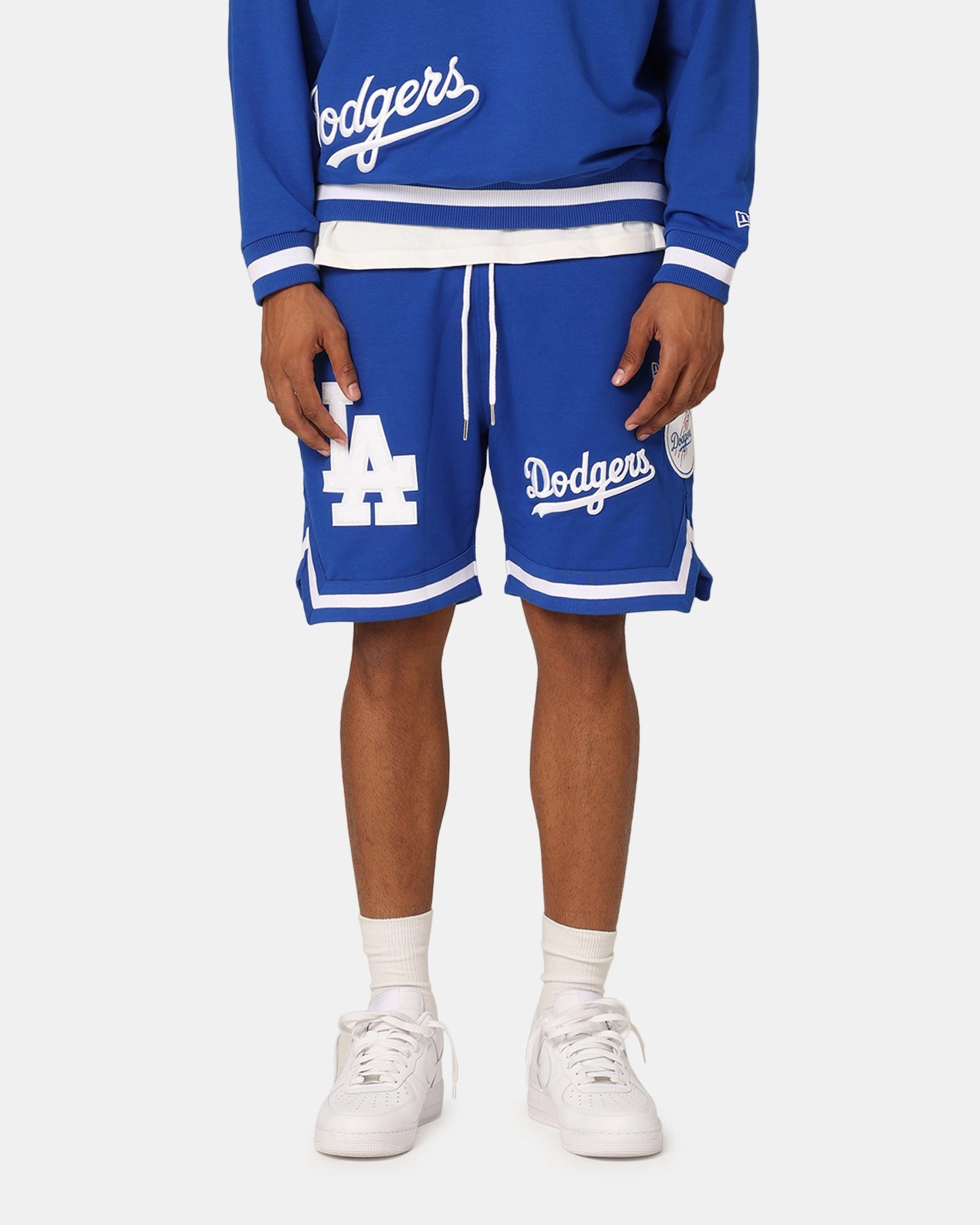 New Era Los Angeles Dodgers Shorts Bright Royal Relaxed Design ribbed texture