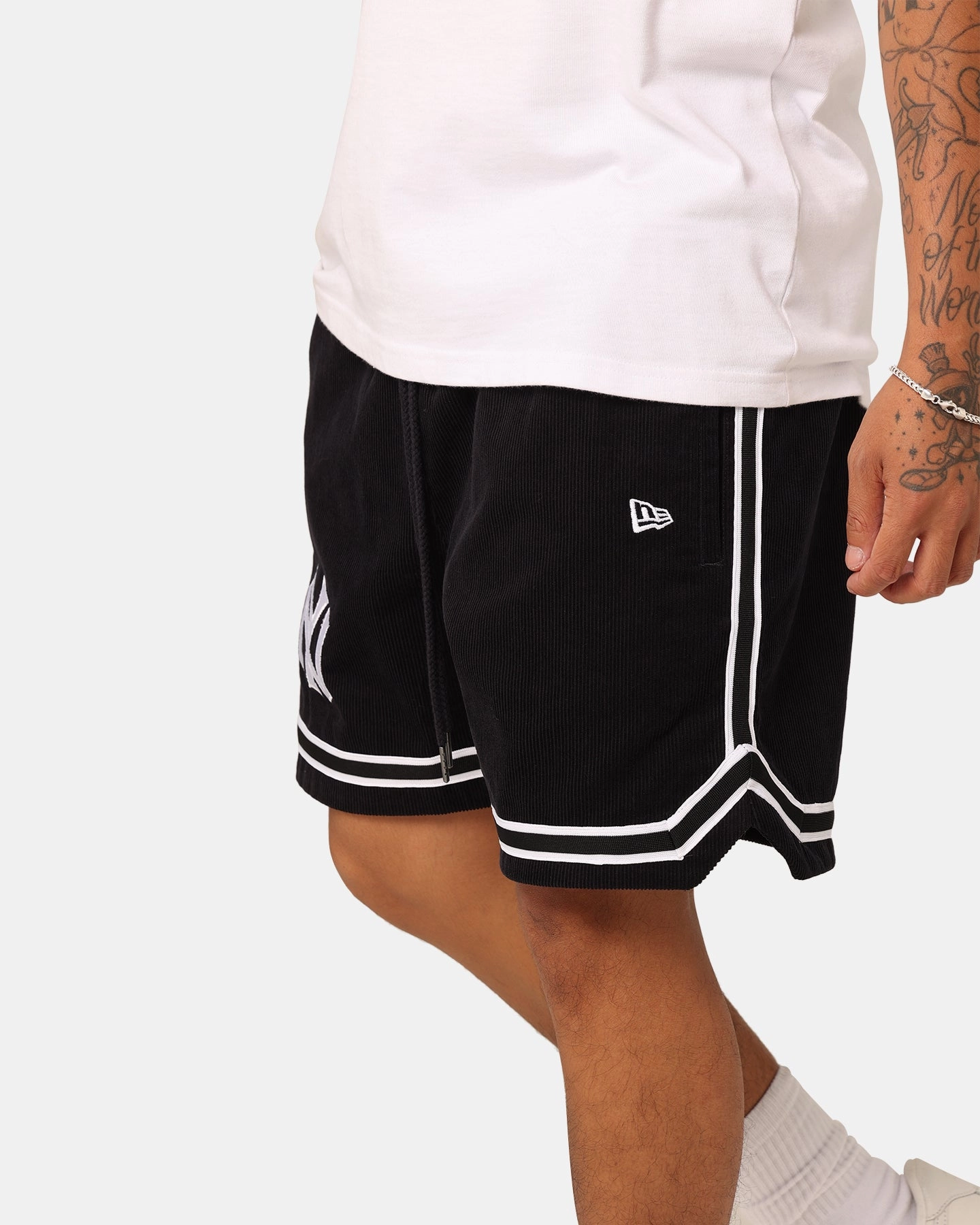 New Era New York Yankees Archive Corduroy Shorts OTC finance industry