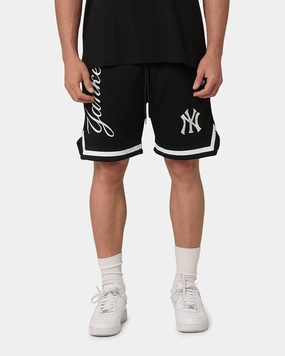 New Era New York Yankees Mesh Glow Shorts Black Trendy Vibe