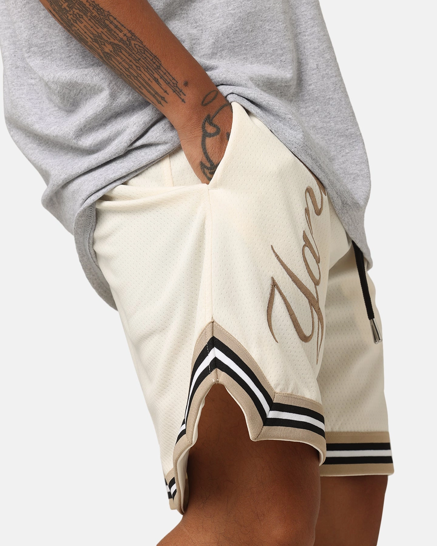 UV Protective Coating New Era New York Yankees Mesh Shorts Light Beige