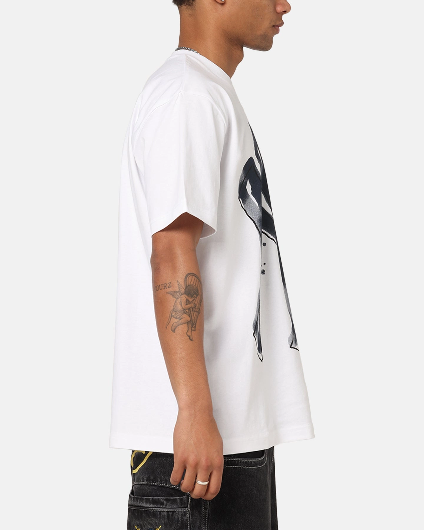 New Era New York Yankees Oversized Paint T-Shirt White TemperatureControl Fabric Breathable apparel