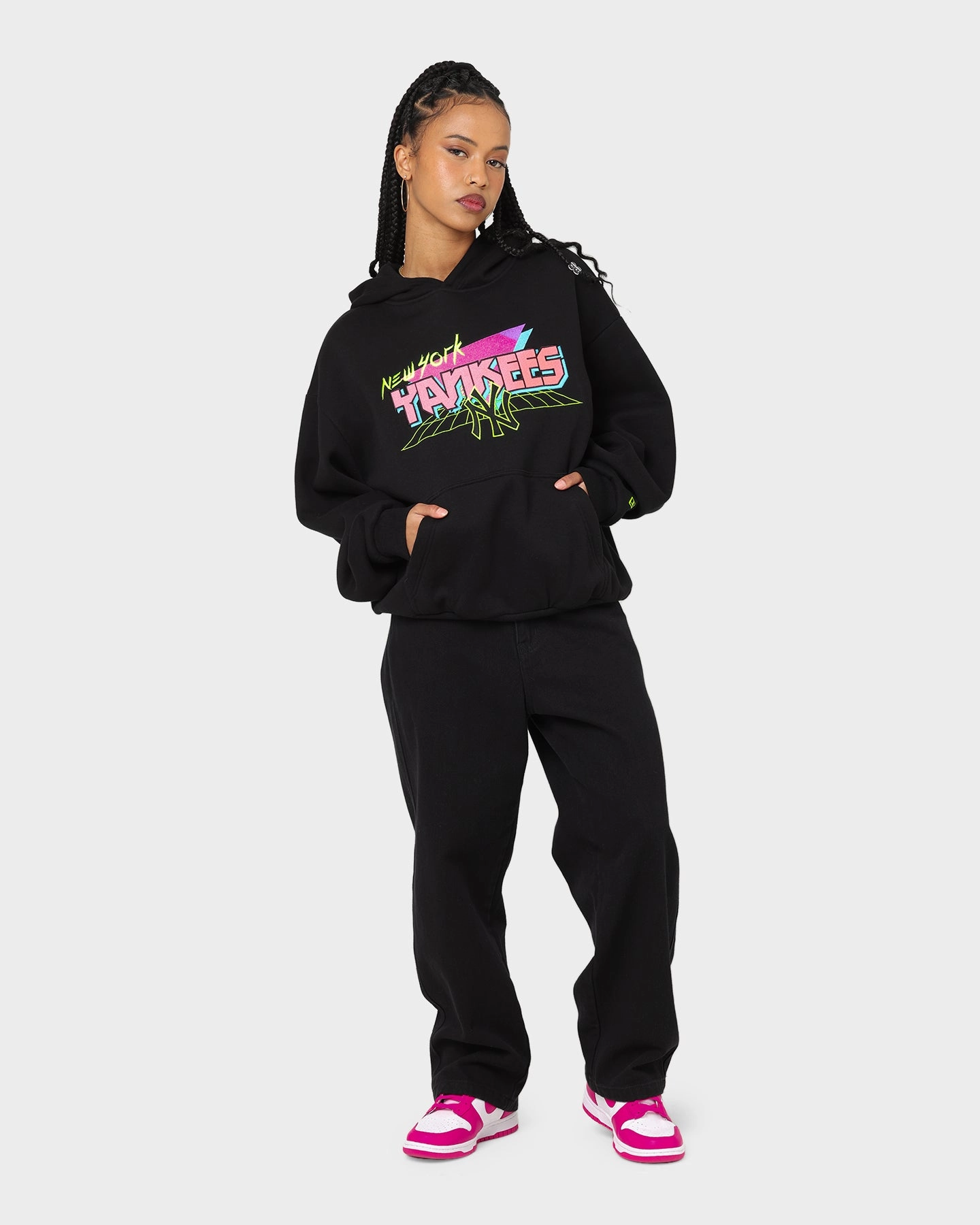 suitable for water sports Technique New Era New York Yankees Retro Arcade Hoodie Black