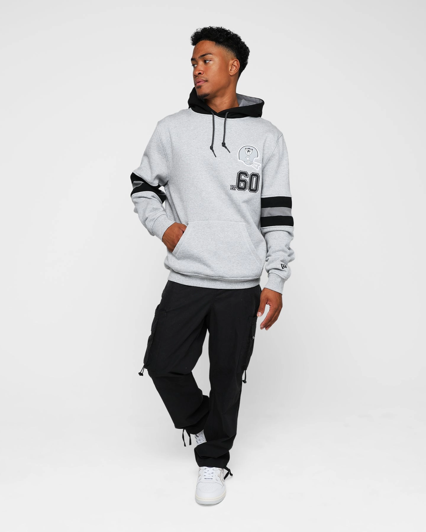 Frost Shield New Era Oakland Raiders Hoodie Grey