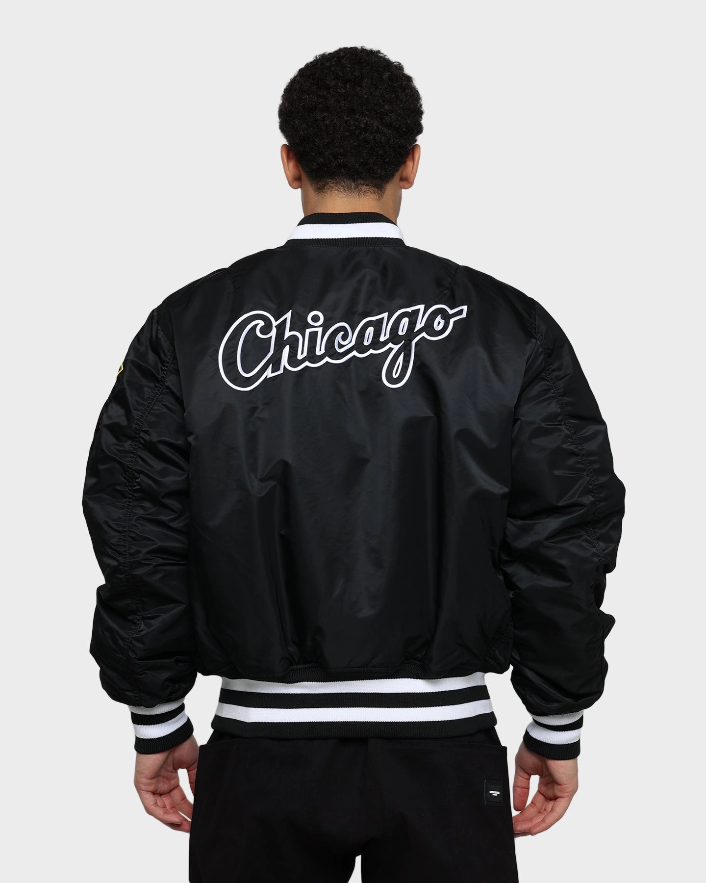 Quick Release Buckles New Era X Alpha Series X MLB Chicago White Sox MA-1 Bomber Jacket Black
