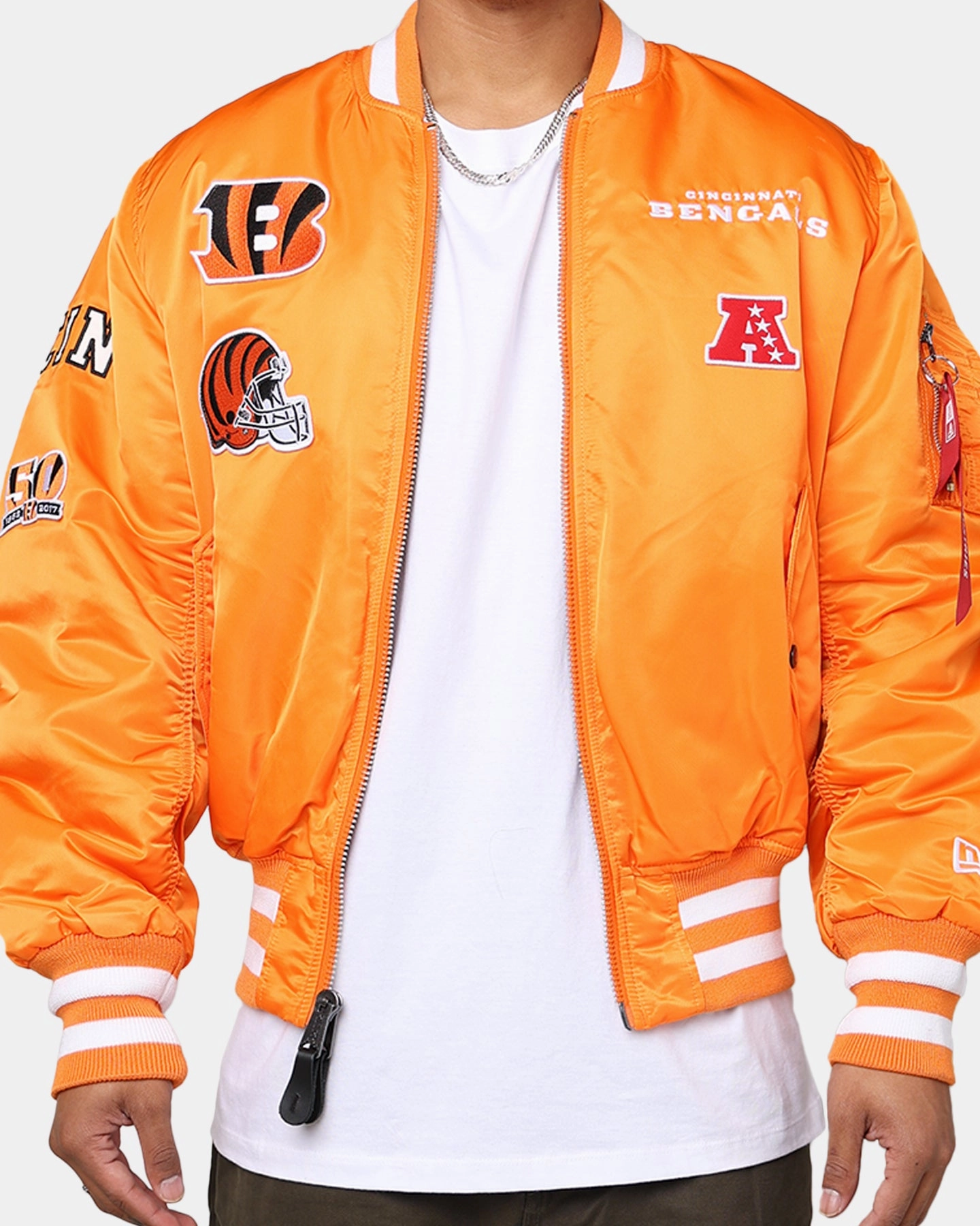 New Era X Alpha Series X NFL Cincinnati Bengals MA-1 Bomber Jacket Orange/Black Quick Access Pockets
