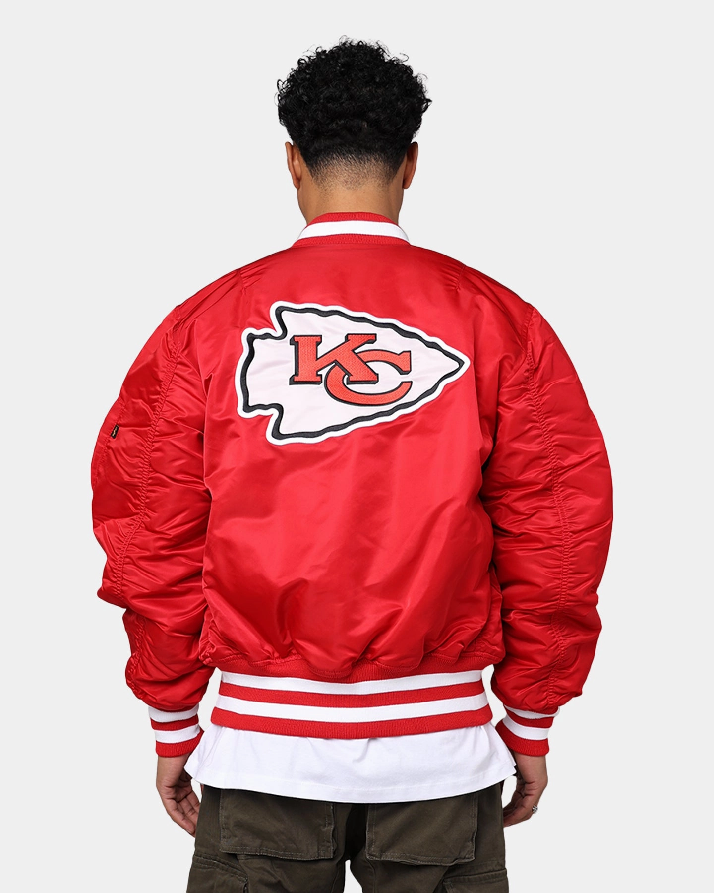 New Era X Alpha Series X NFL Kansas City Chiefs MA-1 Bomber Jacket Navy/Magenta visibility Easy Protection