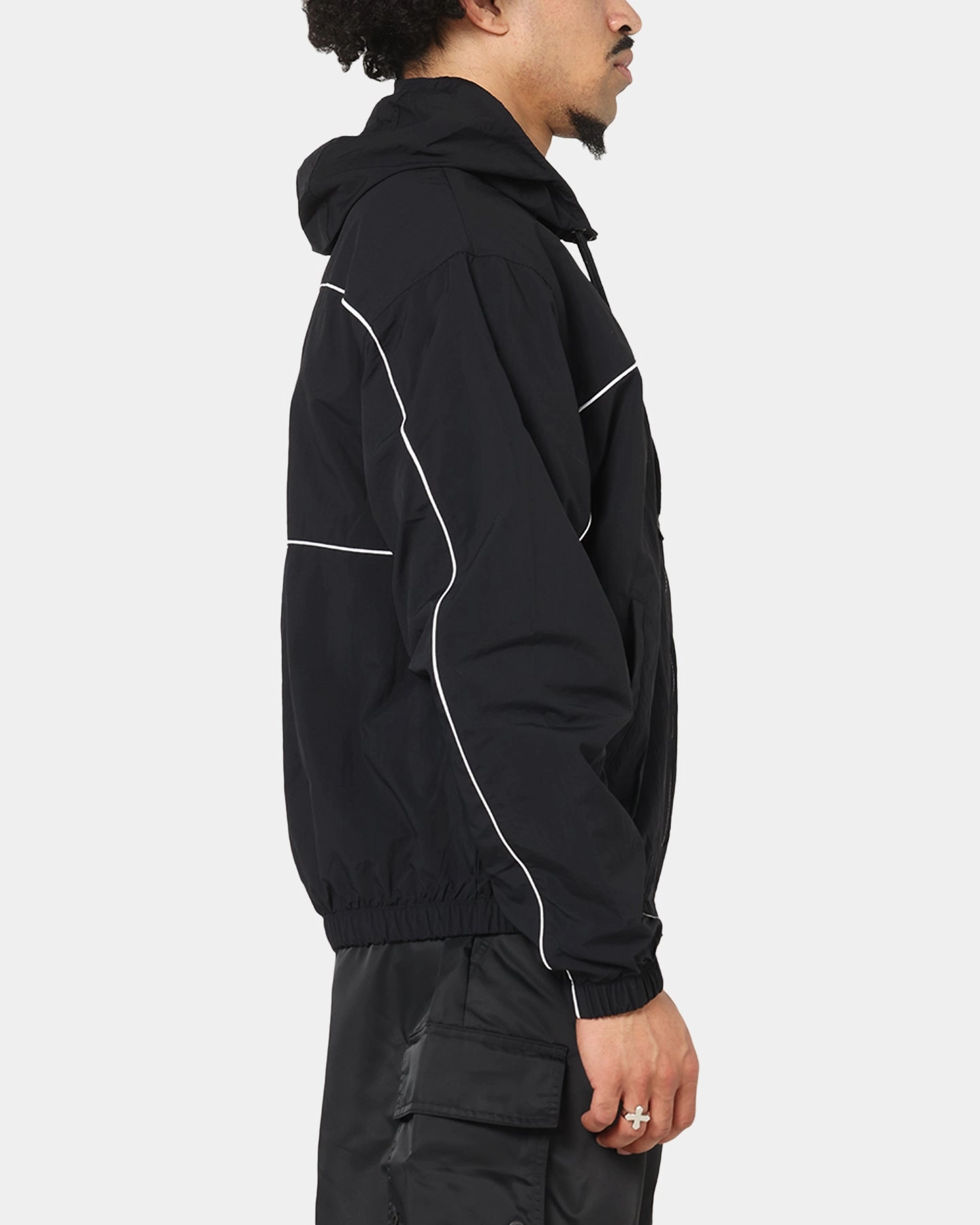 Nike Club Athlete Hooded Jacket Black/White/White suitable for educational purposes