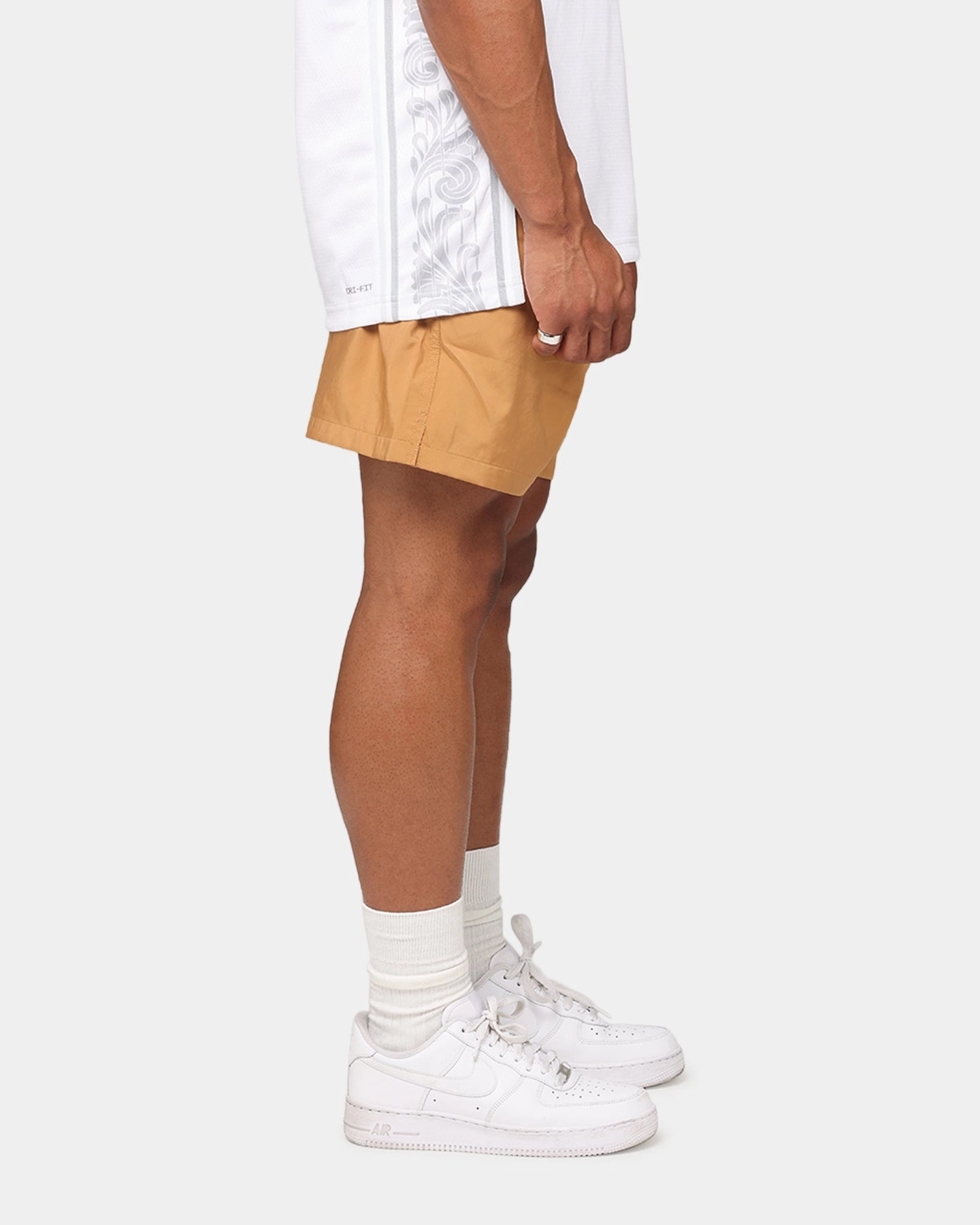 Basketball shorts Nike Club Flow Shorts Flax
