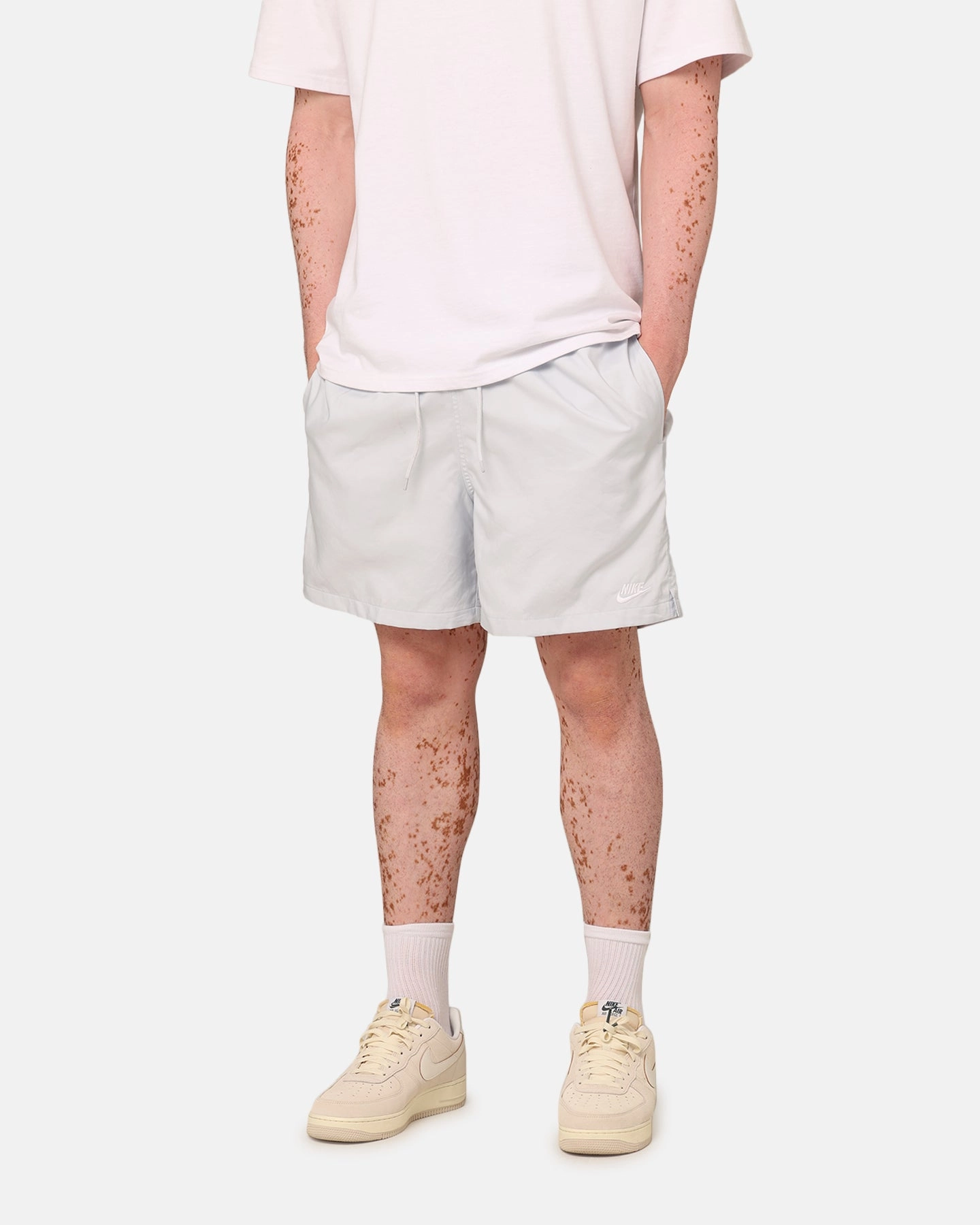 Nike Club Flow Shorts Pure Platinum Perfect Fit Eco-friendly