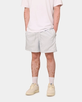 Nike Club Flow Shorts Pure Platinum Perfect Fit Eco-friendly