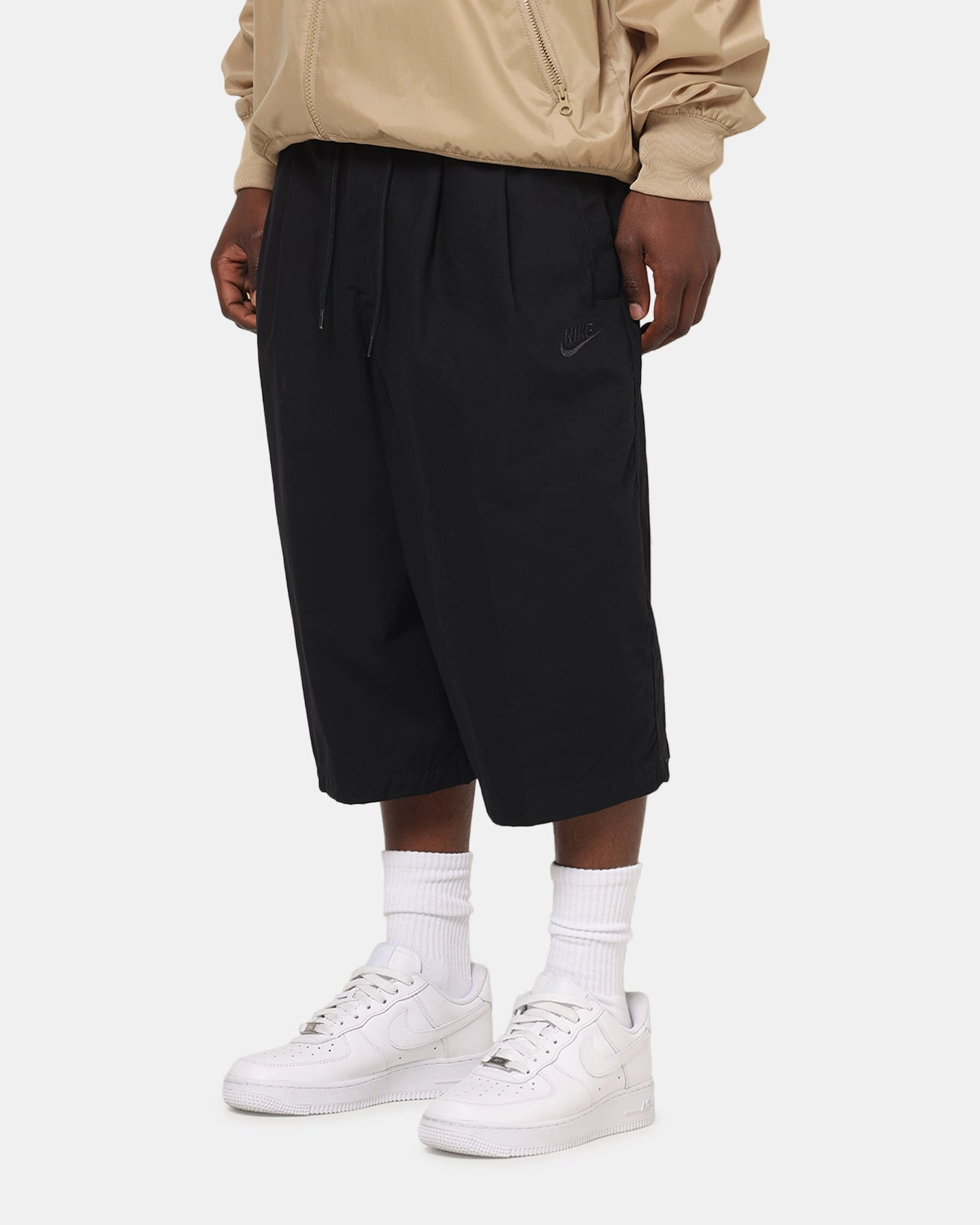 Nike Club Sheoul Oversized Shorts Black/Black Fitness Enthusiast Slimming Effect