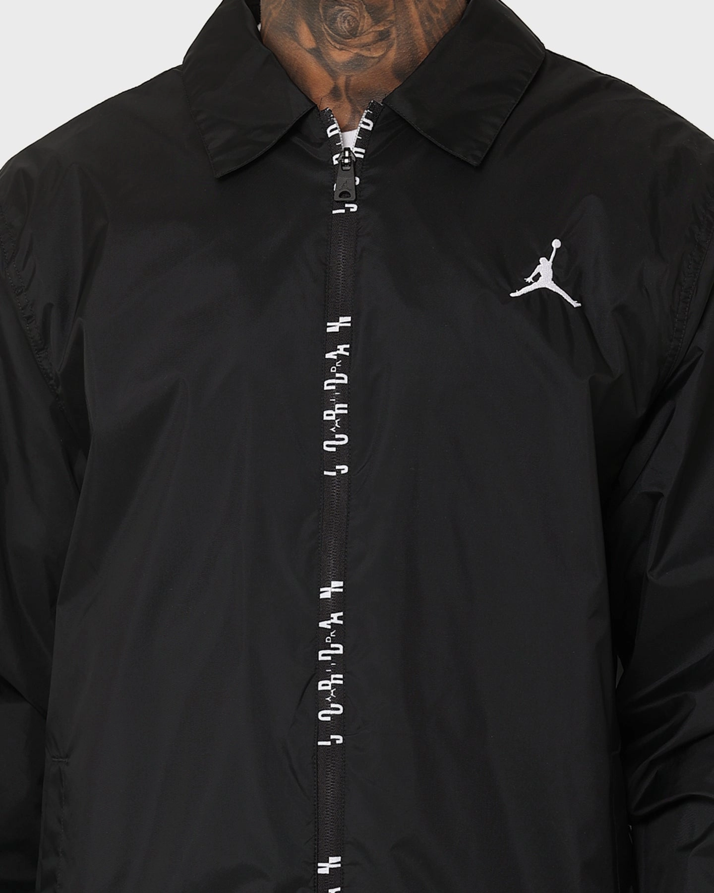 Dance Engage Nike Essentials Woven Jacket Black/White