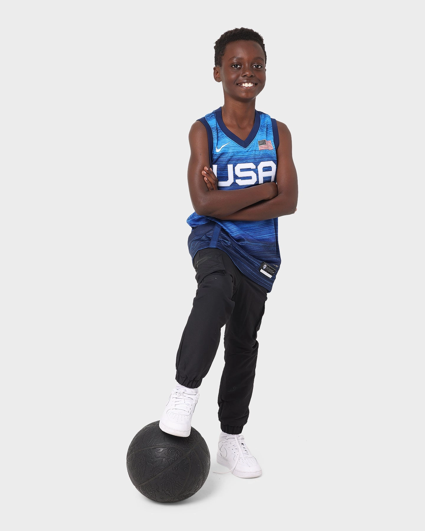 Nike Kid's Team USA Olympic Swingman Road Jersey Carbon Neutral Production Smooth Zone Paneling
