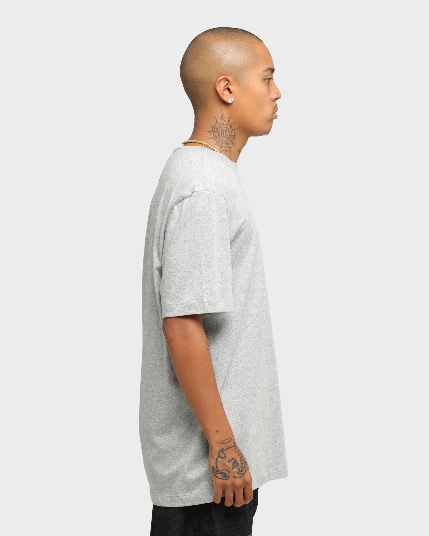 Simple Yet Elegant Soft Layer Nike Nike Sportswear Club T-Shirt Dark Grey Heather