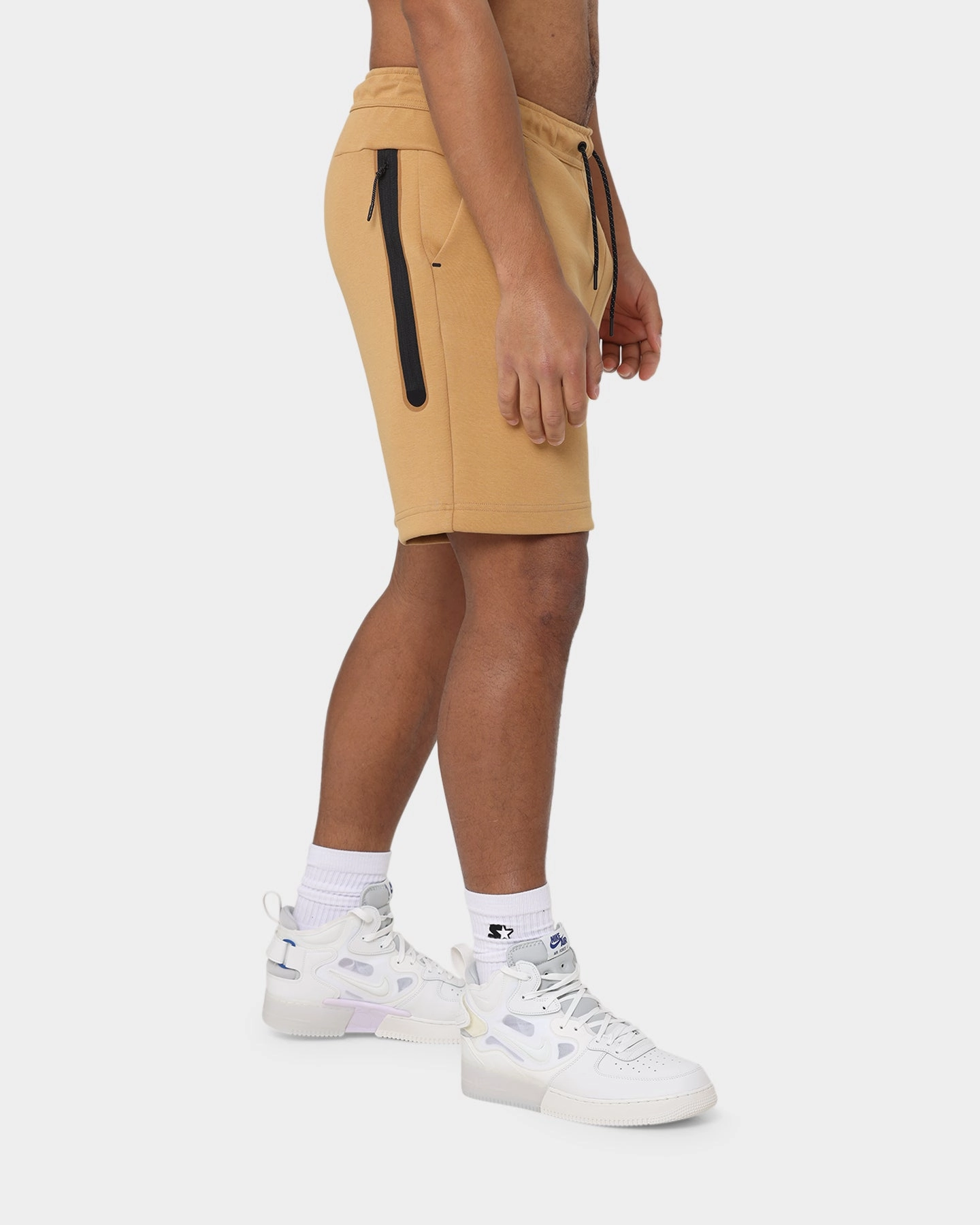 Nike Nike Sportswear Tech Fleece Shorts Elemental Gold yoga clothes