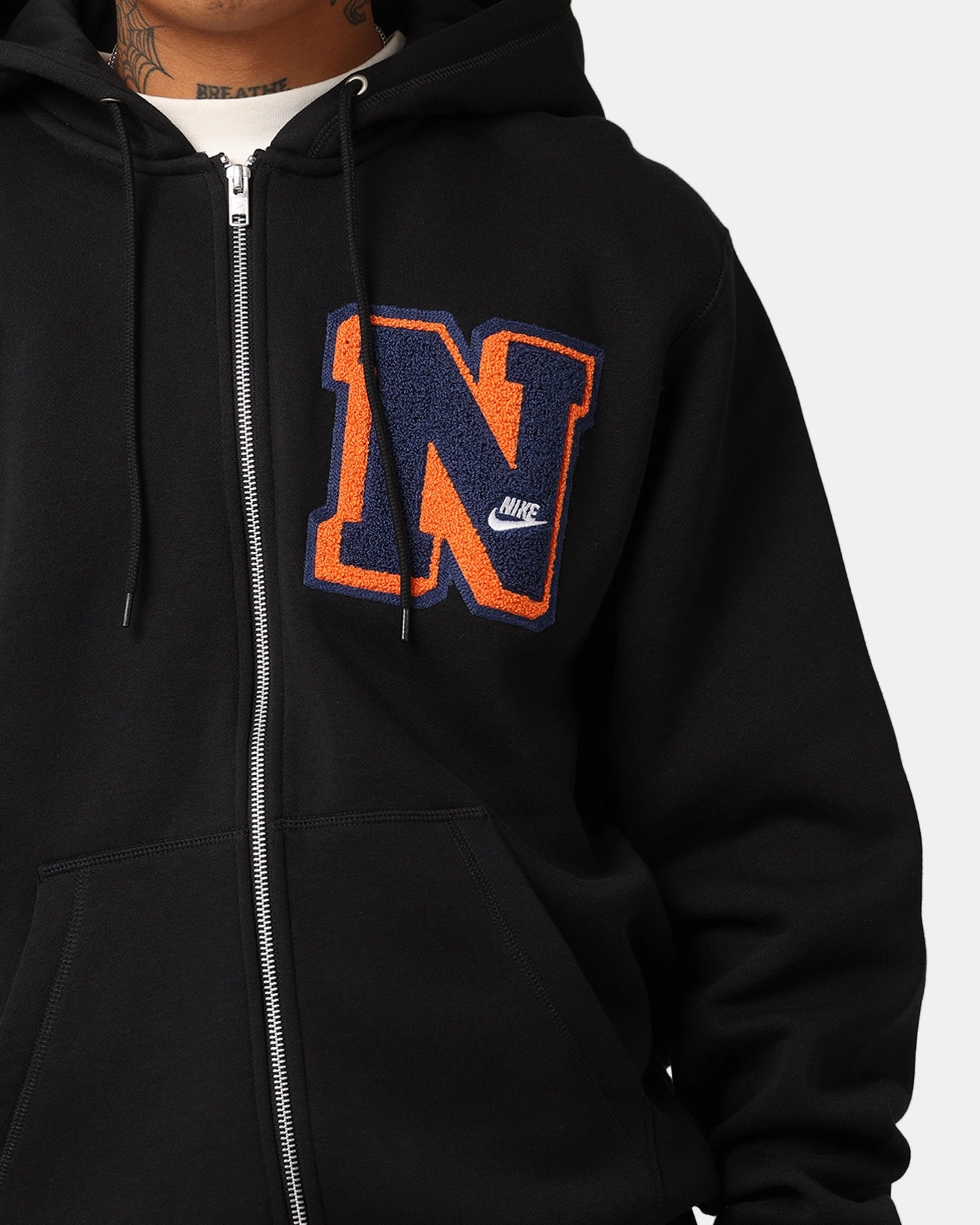 Nike Sportswear Club Essential Full Zip Hoodie Black suitable for modeling