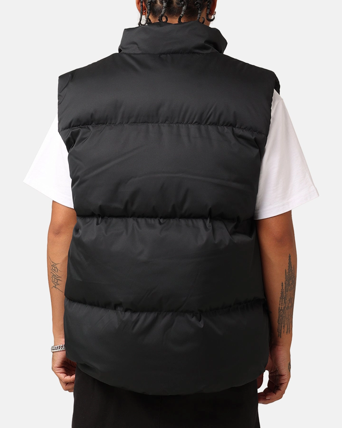 Non Restrictive Fit coastal Nike Sportswear Club PrimaLoft? Water-Repellent Puffer Vest Black/White