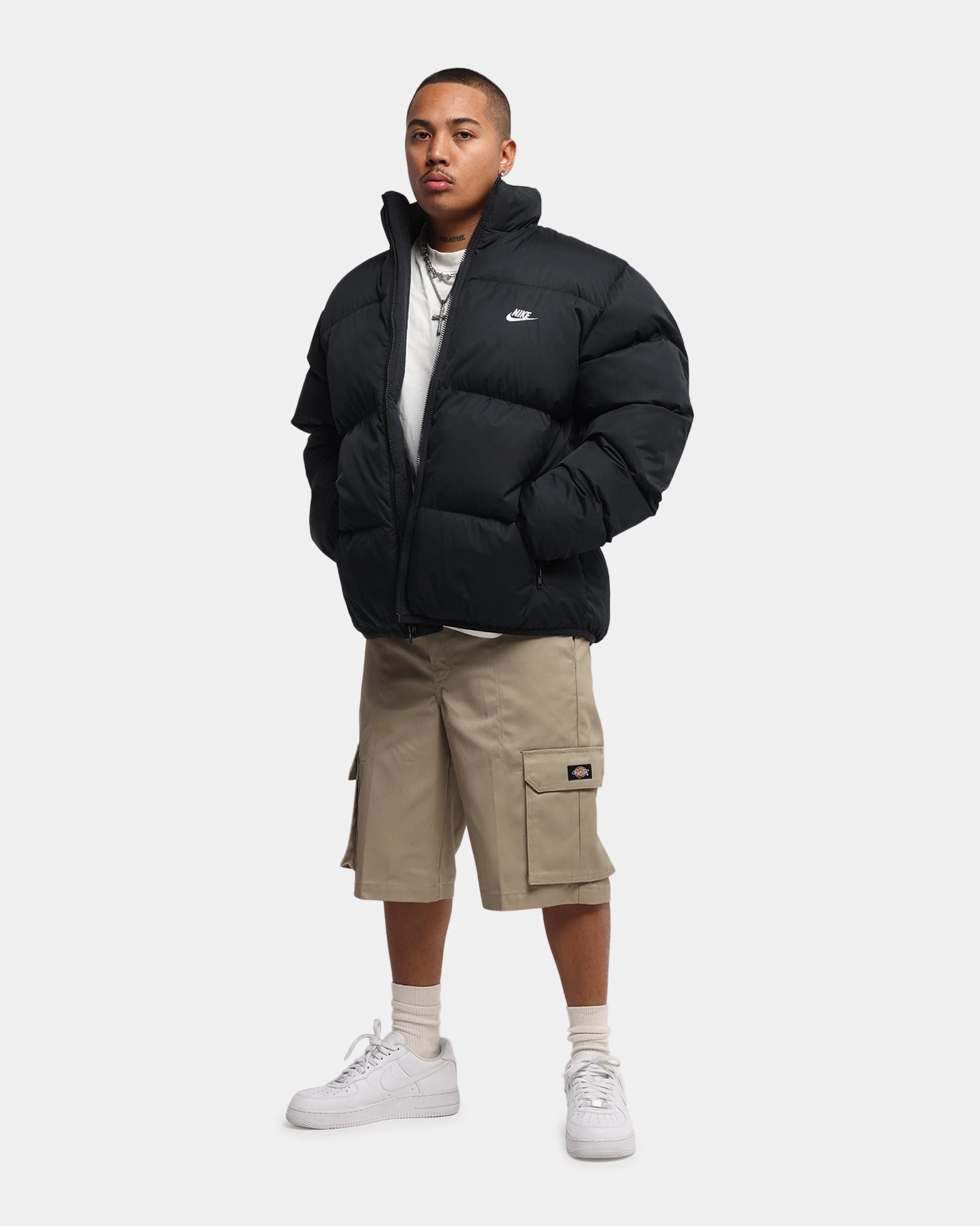 bus ride Hooded style Nike Sportswear Club Puffer Jacket Black/White