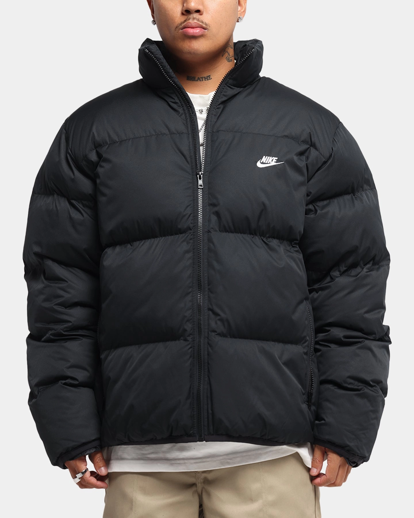 Nike Sportswear Club Puffer Jacket Black/White Plus Size Eye - Catching