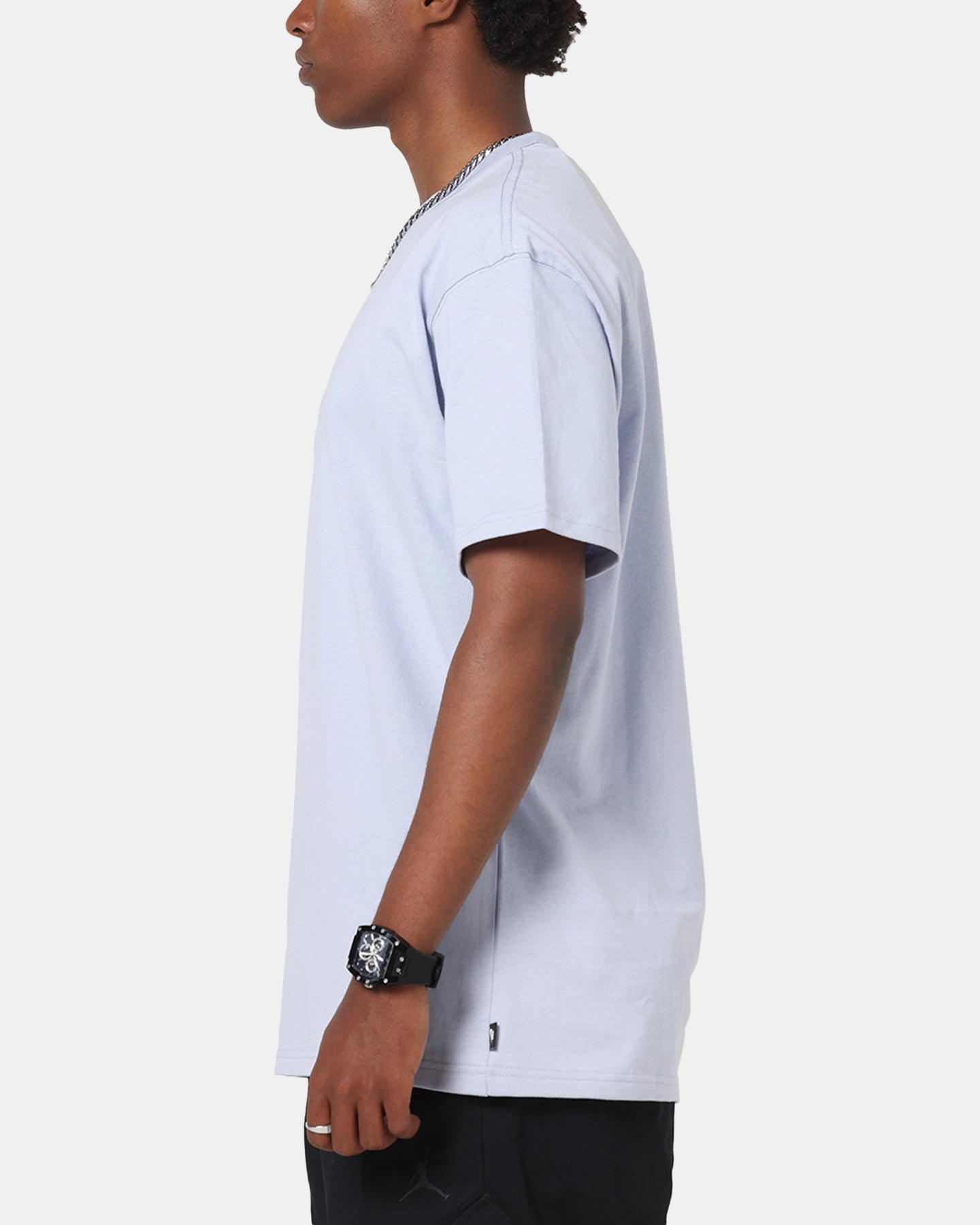 Classic Design Nike Sportswear Premium Essentials T-Shirt Ghost