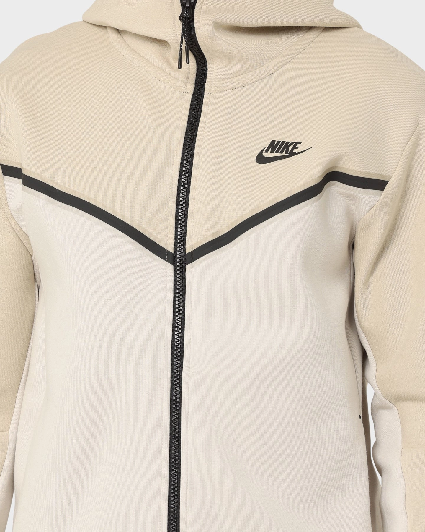 Button Closure Insulated Comfort Nike Sportswear Tech Fleece Full Zip Hoodie Rattan