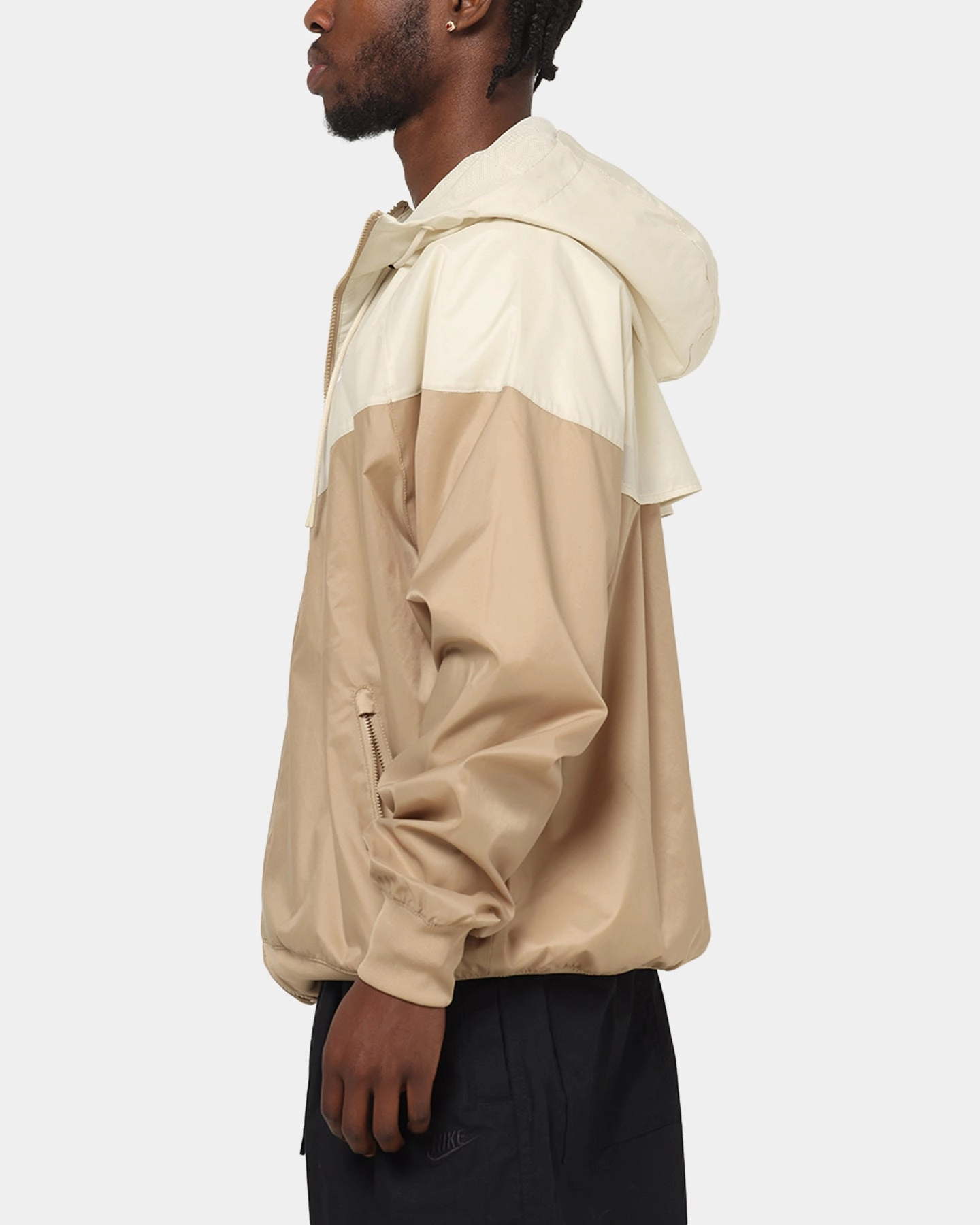 Program Oppose Nike Sportswear Woven Windrunner Jacket Beige/Khaki