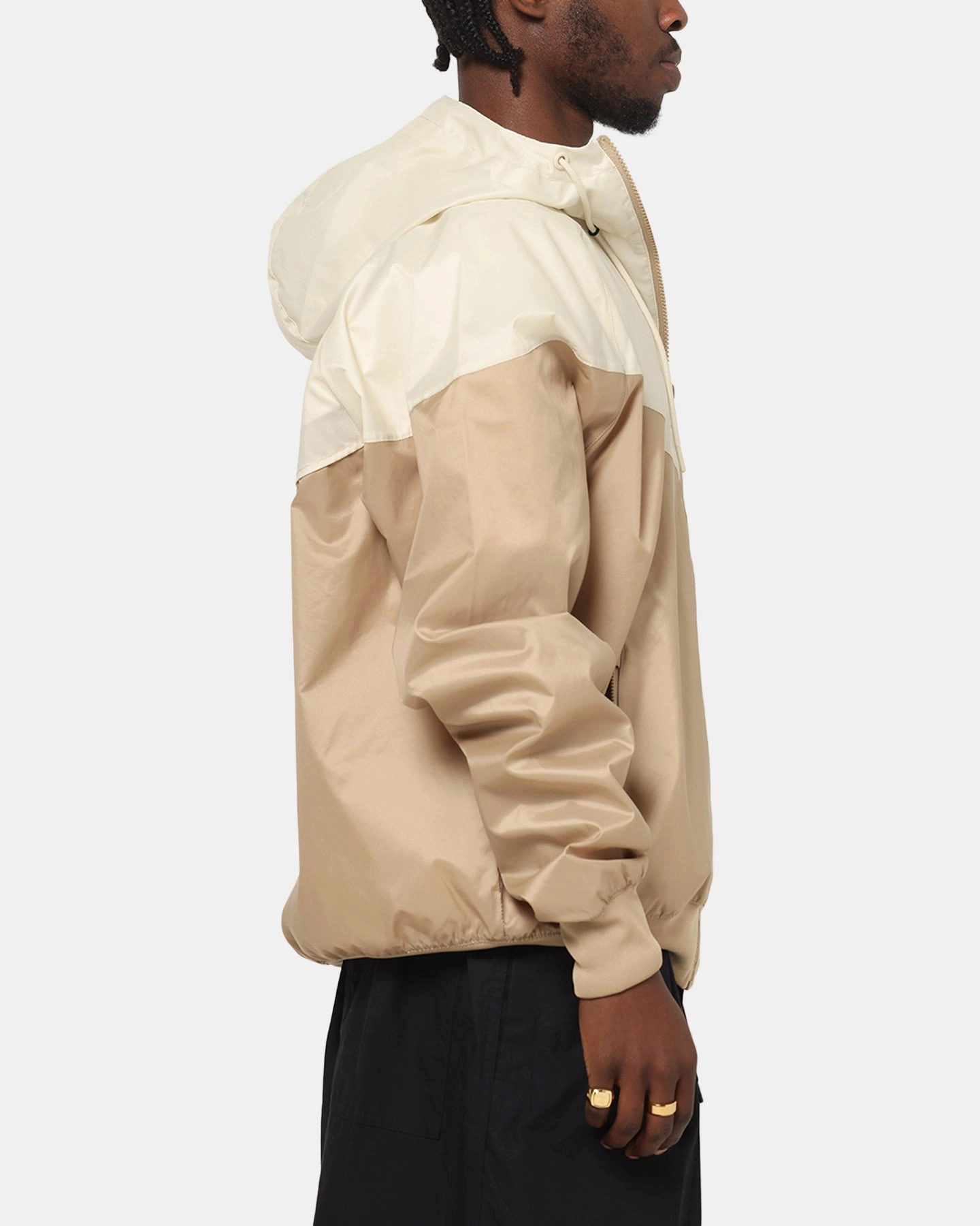 Nike Sportswear Woven Windrunner Jacket Beige/Khaki polka dotted