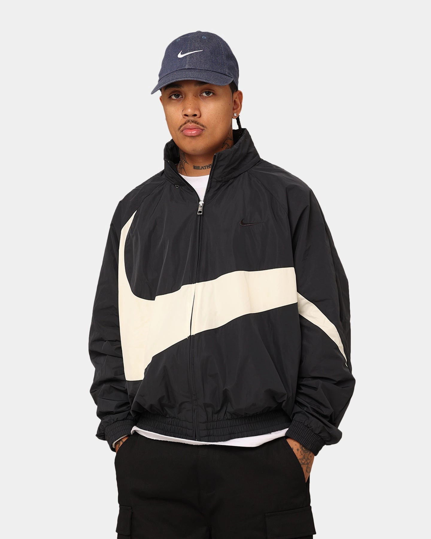 Heat Control High Visibility Elements Nike Swoosh Woven Jacket Black/Coconut Milk