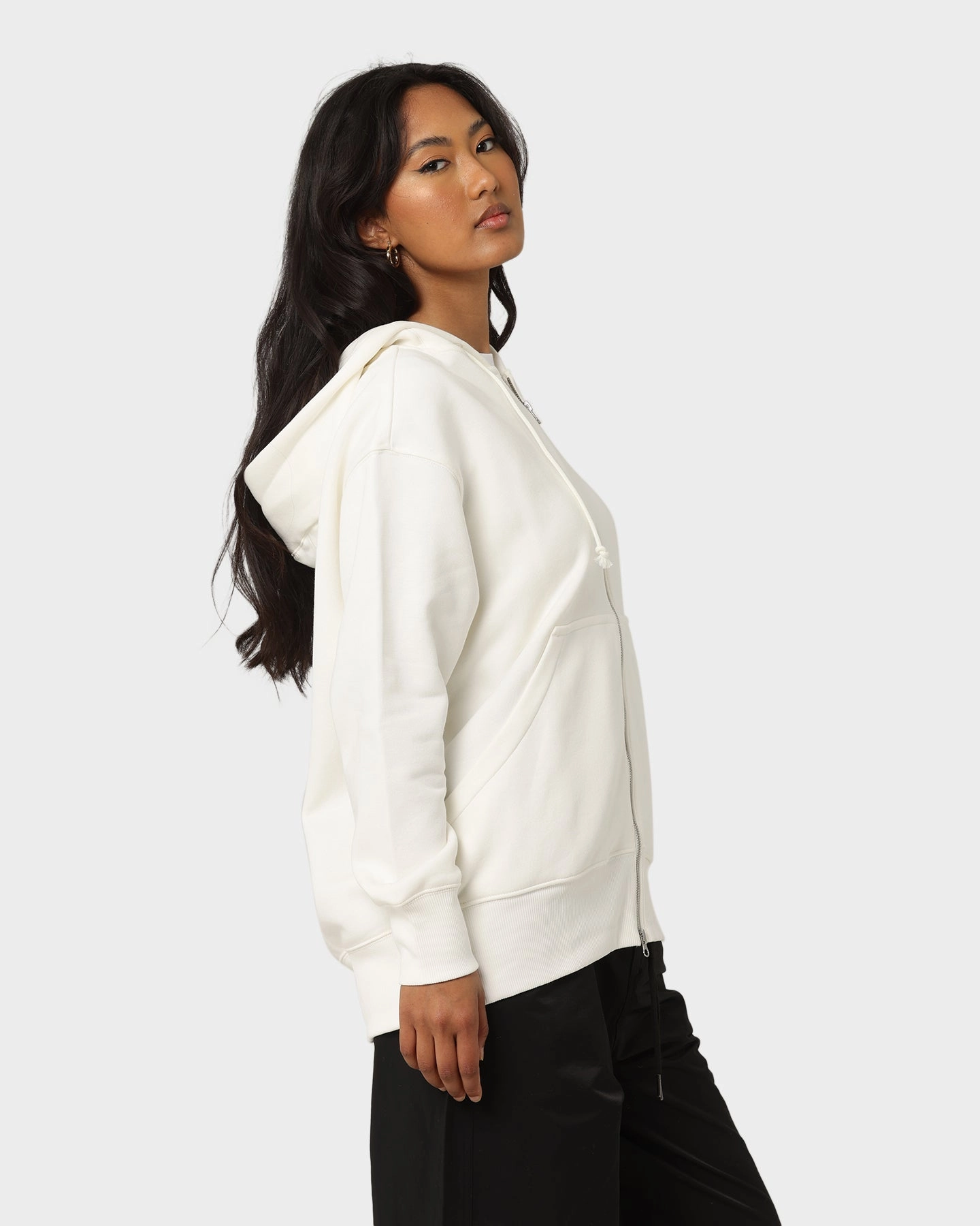 Nike Women's Nike Sportswear Style Fleece Full-Zip Oversized Hoodie Sail/Black Modular Attachment Points