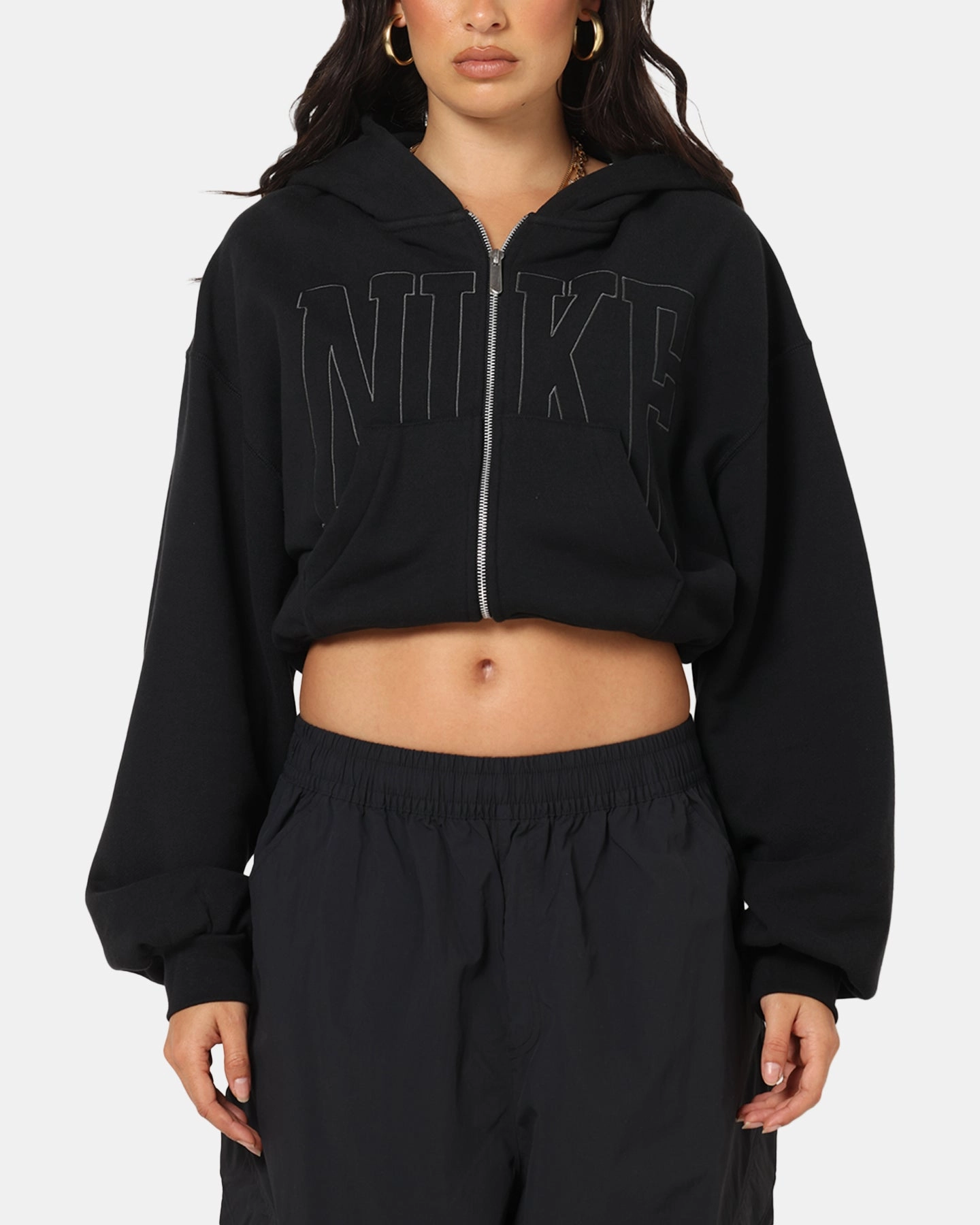 travel use InsulatedLayer Nike Women's Sportswear Full-Zip Cropped French Terry Hoodie Black