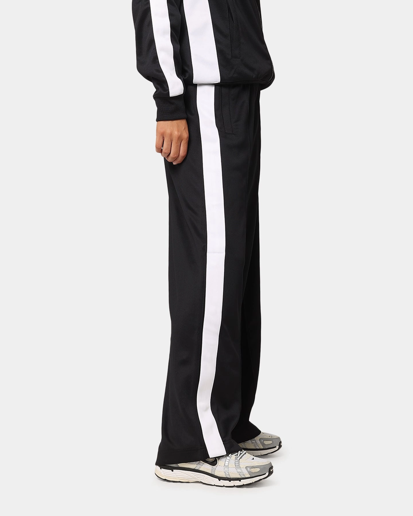 LightweightInsulation Nike Women's Sportswear Pants Black/White
