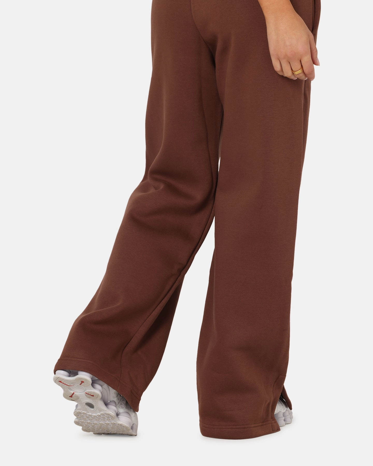 Effortless Layer Nike Women's Sportswear Phoenix Fleece High Waisted Wide Leg Sweat Pants Fauna Brown/Sail