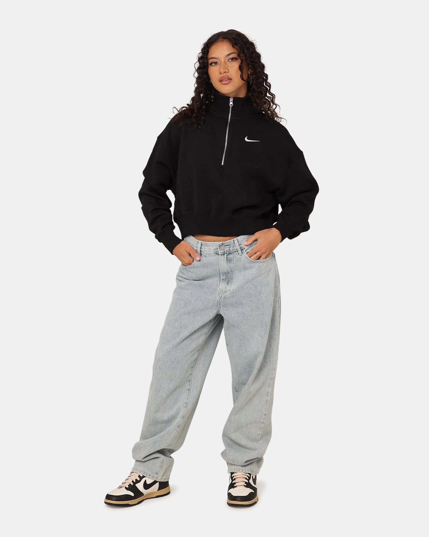 Nike Women's Sportswear Style Phoenix Fleece Cropped Half Zip Sweatshirt Black/Sail Stylish Daily Fit Heat Reflective Lining