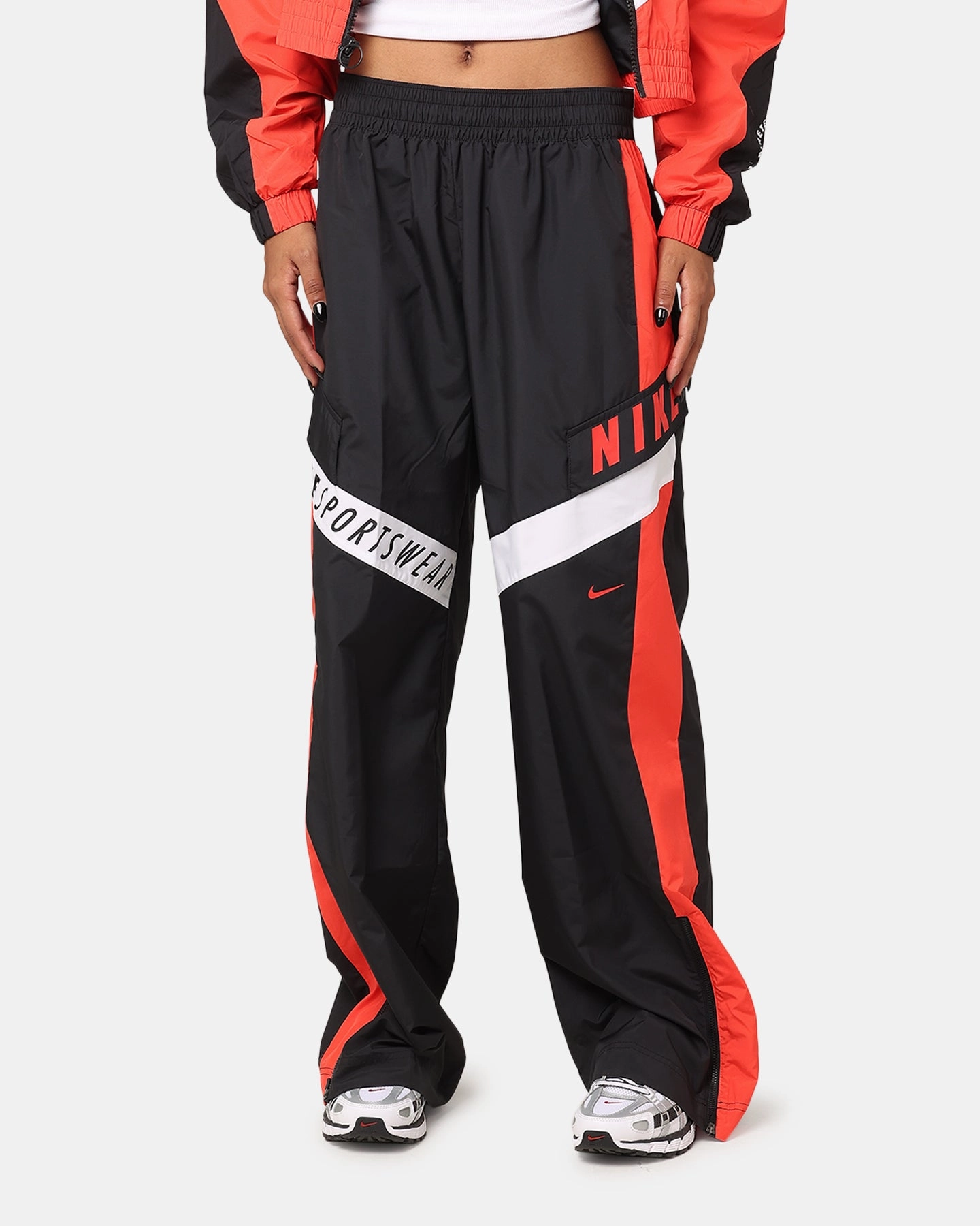 Nike Women's Sportswear Woven Oversized Pant Black/Light Crimson/White Functional Style