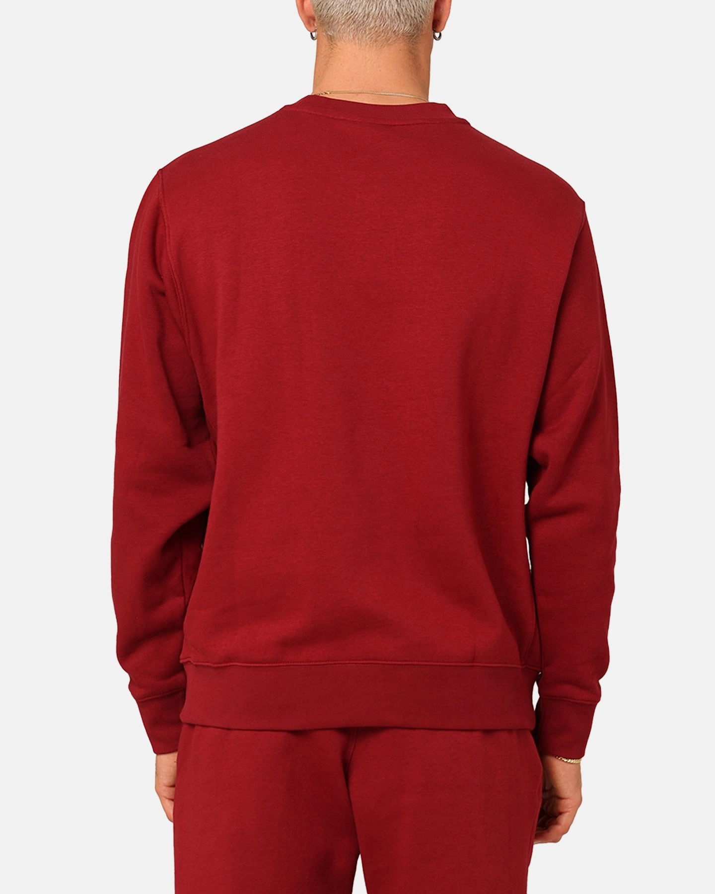 Nike Club Fleece Long-Sleeve Crewneck Team Red/Sail MoistureWicking Technology