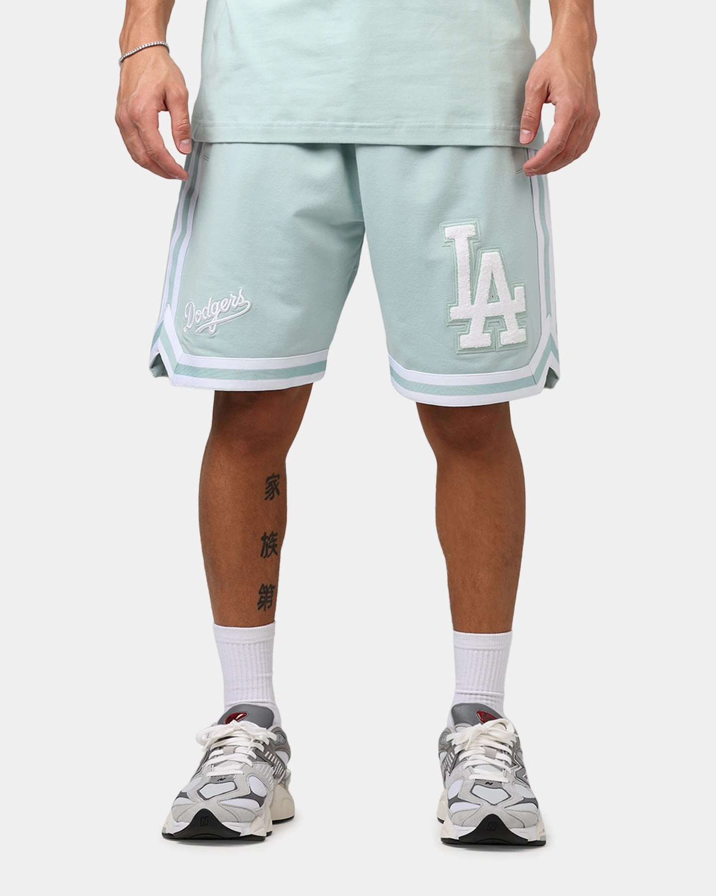 Comfort Fit New Era Los Angeles Dodgers 'Logo Select Mint' Shorts Mint/White