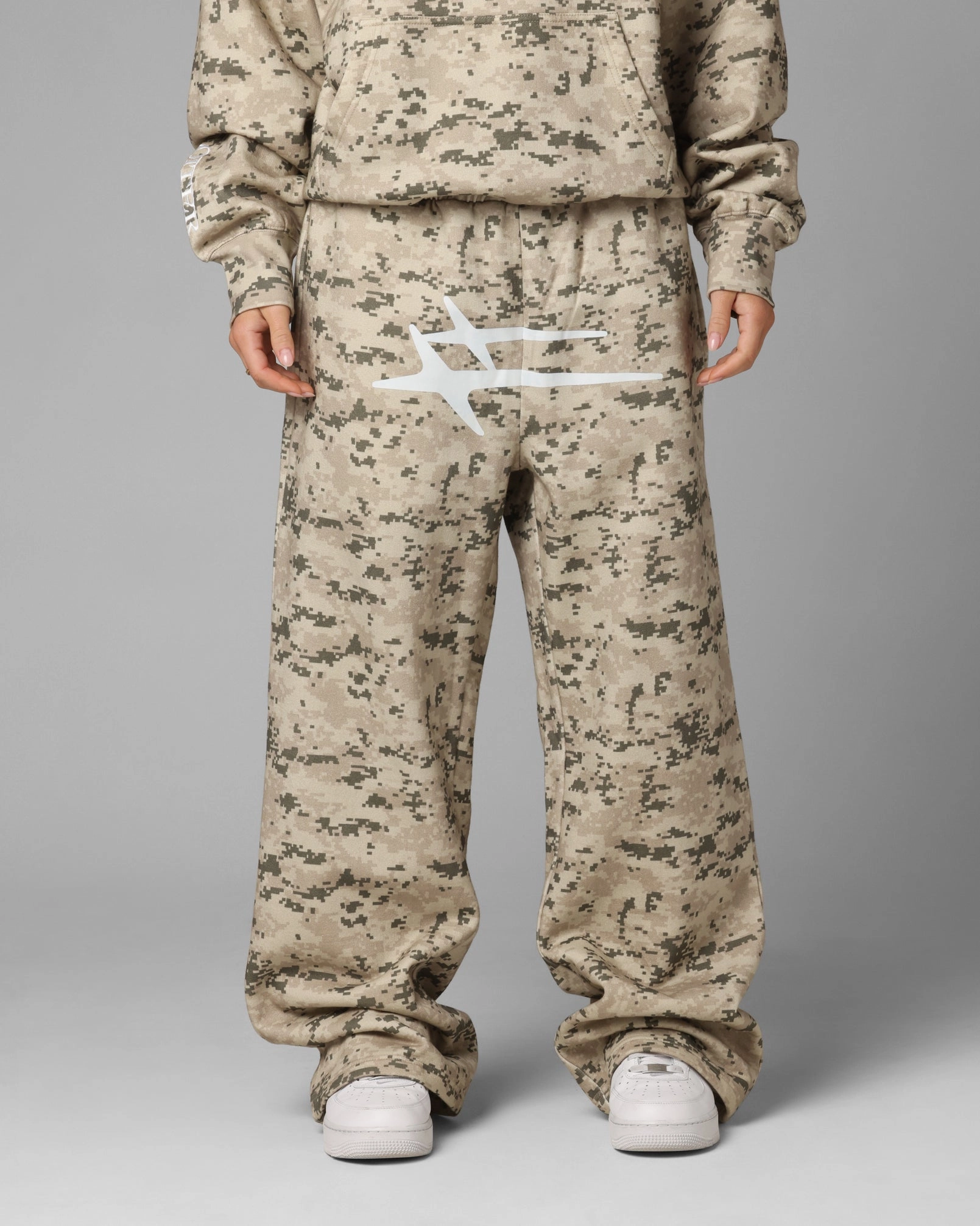 Loiter Hybrid Sweatpants Digi Camo Gusseted Crotch Stretchy Waist
