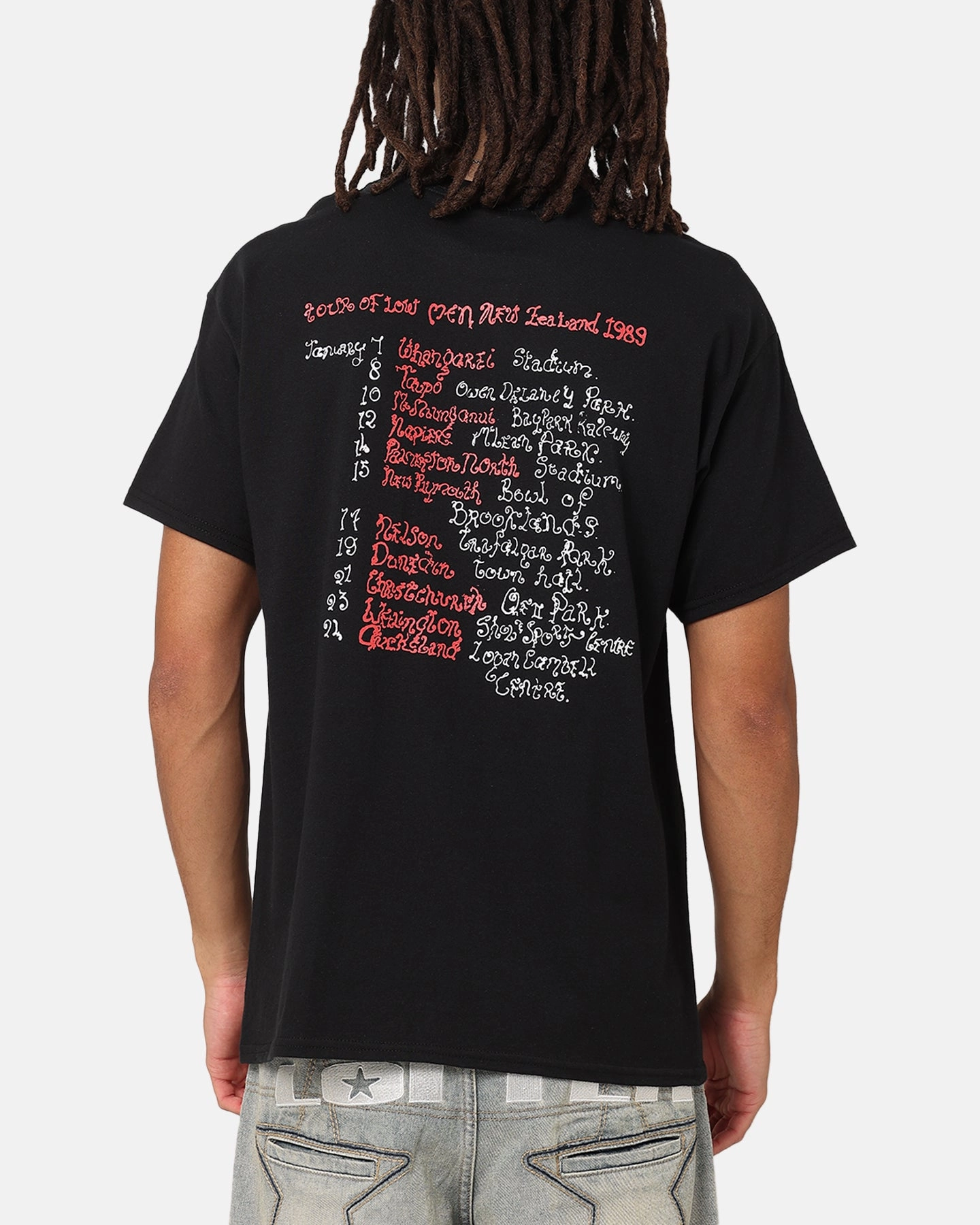 Crowded House Low Men Tour T-Shirt Black Flattering Design Sporty Look