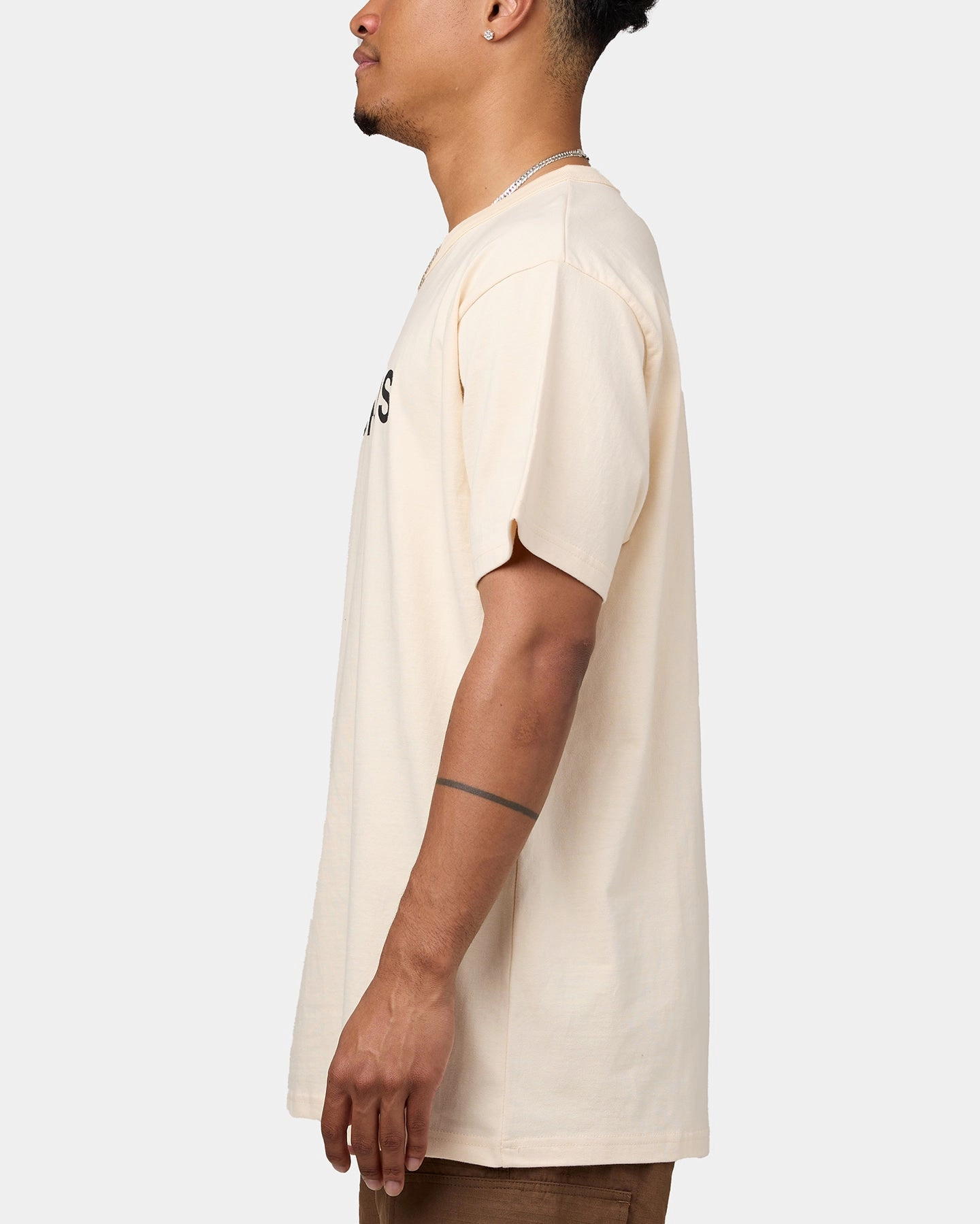Cozy And Warm Daniel Patrick Surplus Logo T-Shirt Cream/Black