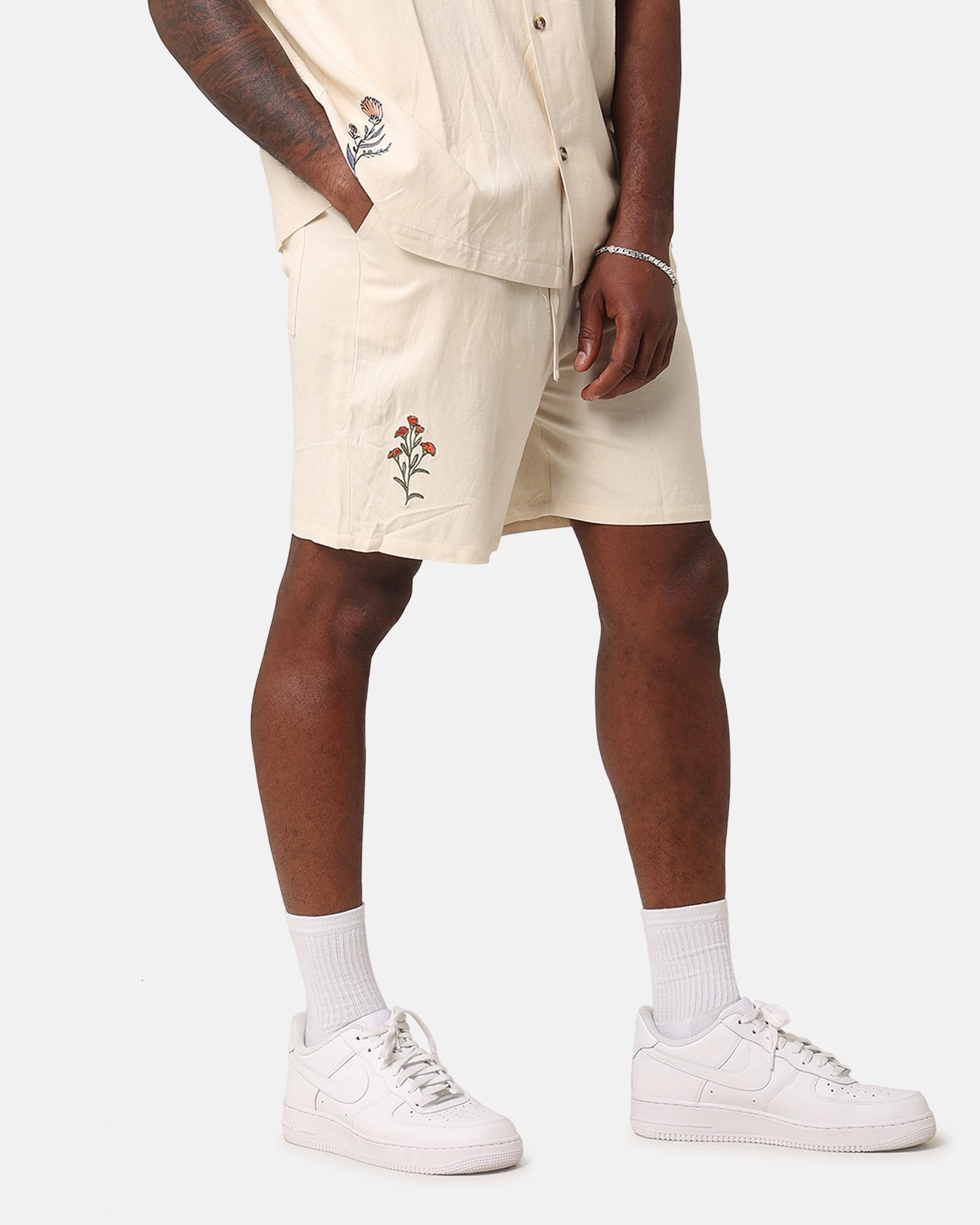 XXIII Serene Linen Shorts Off White fresh start