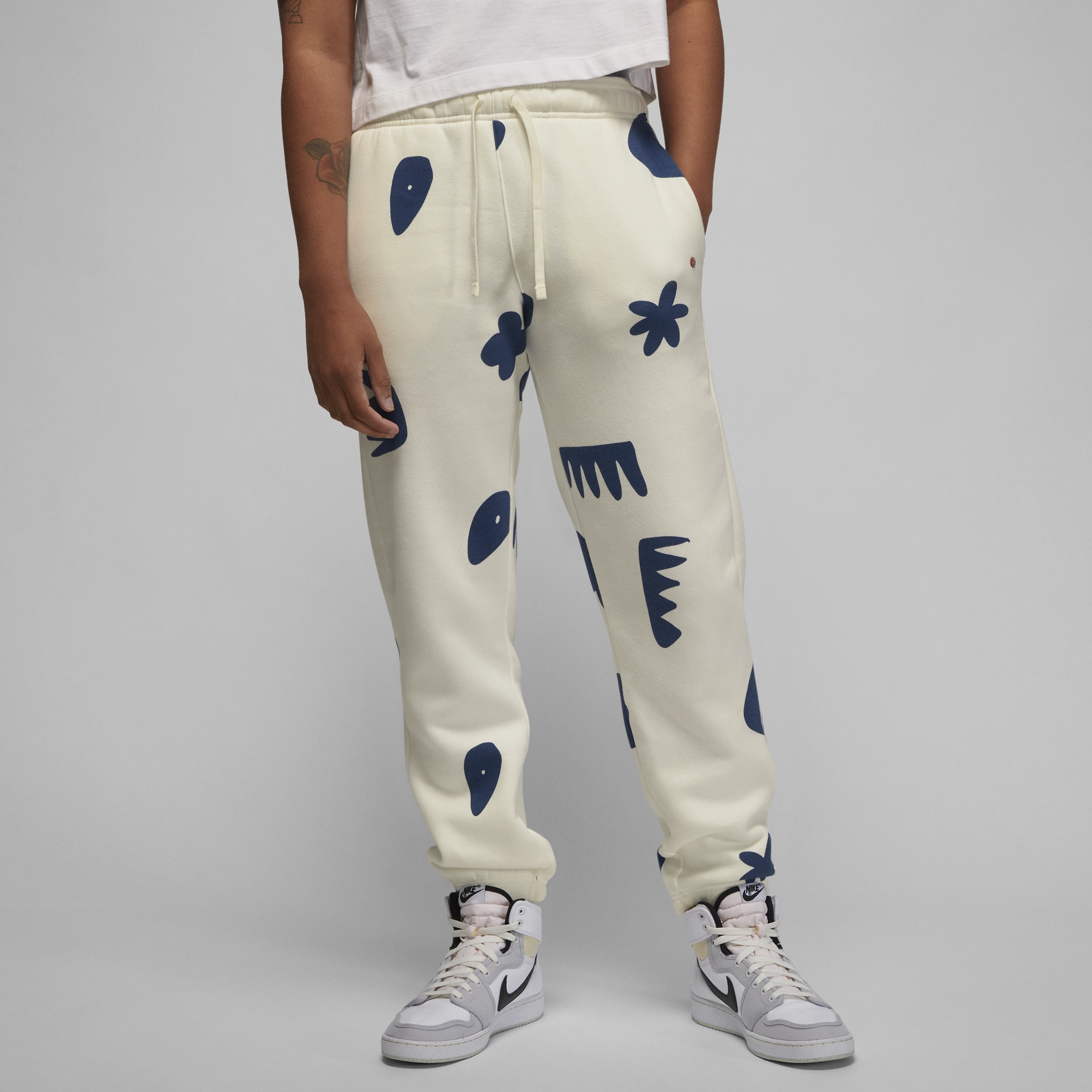 PermeableCloth Organic Cotton Womens Jordan Artist Series by Mia Lee Fleece Sweatpants 'Sail'