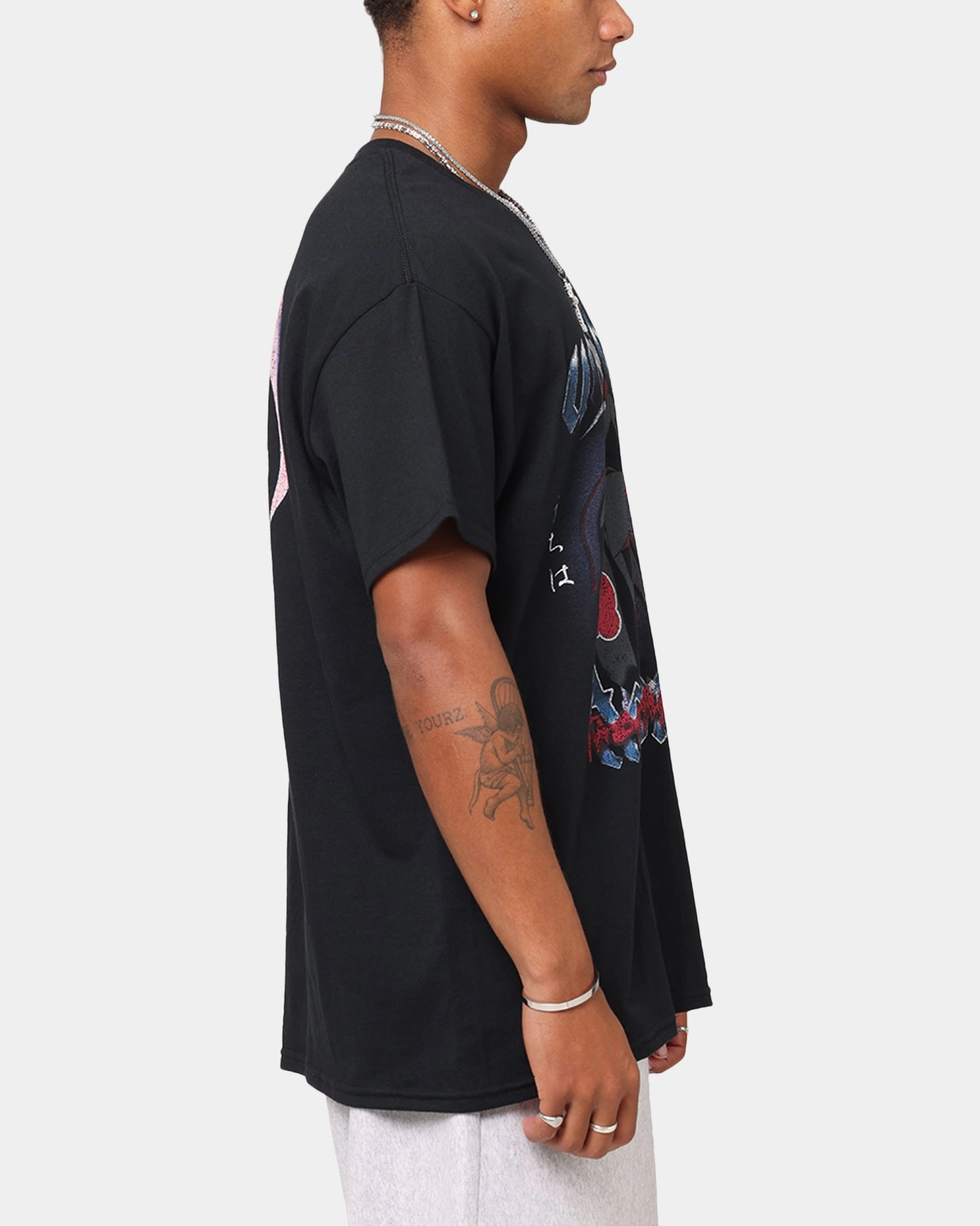 Basic Wear Goat Crew X Naruto Itachi Uchiha T-Shirt Black