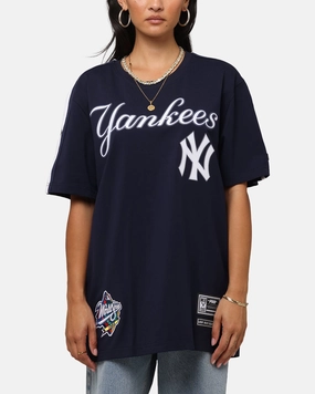 Pro Standard New York Yankees Classic Mesh Striped T-Shirt Midnight Navy Classic Layer Essential Wear
