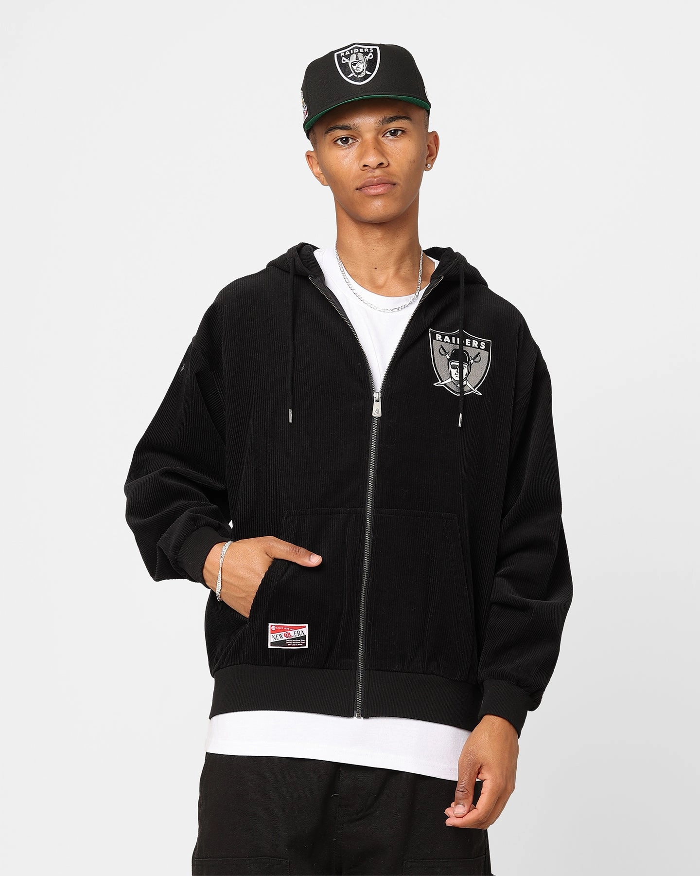 New Era Oakland Raiders Oversized Zip Hoodie Black Assist