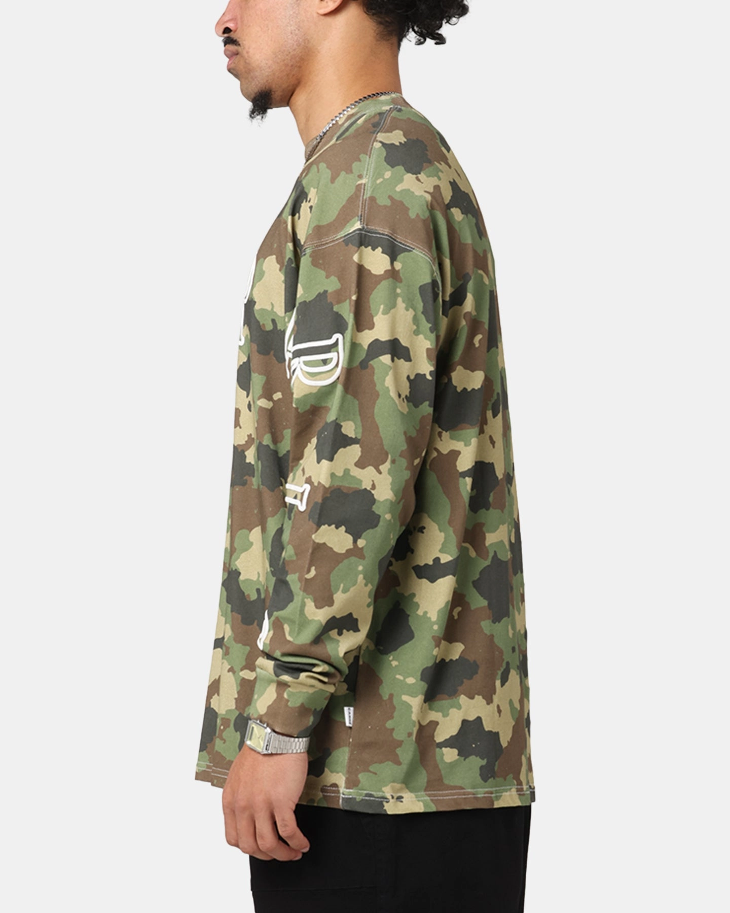 Travel Fashion Carre Global Oversized Long Sleeve T-Shirt Camo