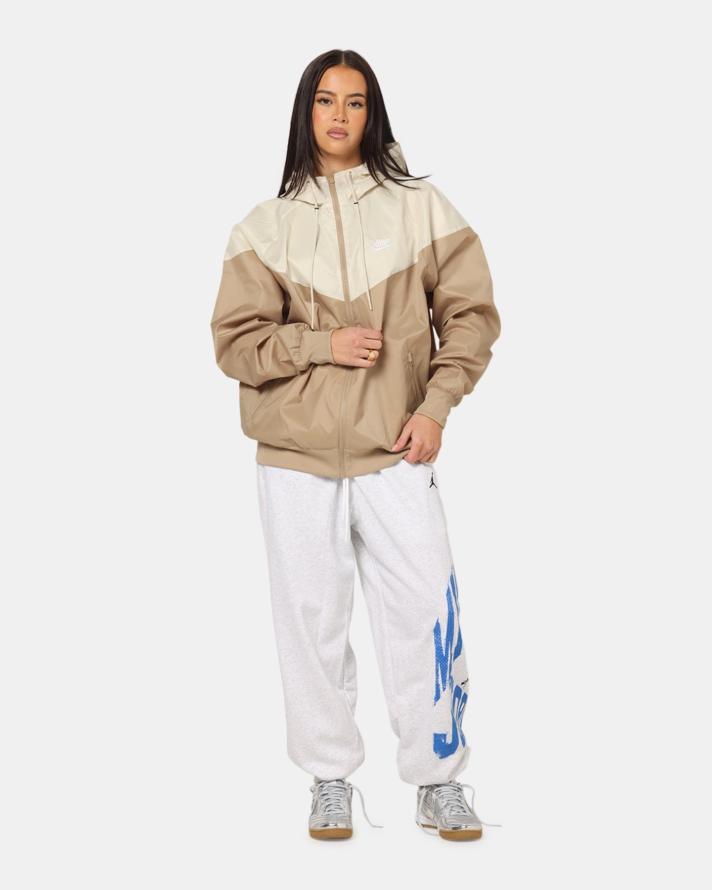 Nike Sportswear Woven Windrunner Jacket Beige/Khaki Sports Jacket Moisture Wicking Technology