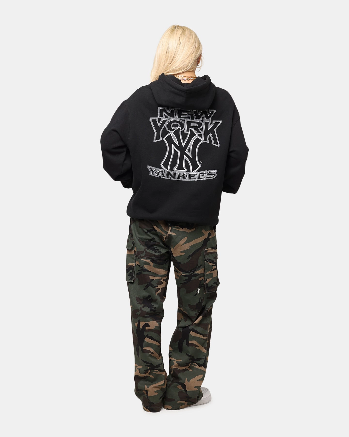 Bestow Majestic Athletic New York Yankees Acland Hoodie Black